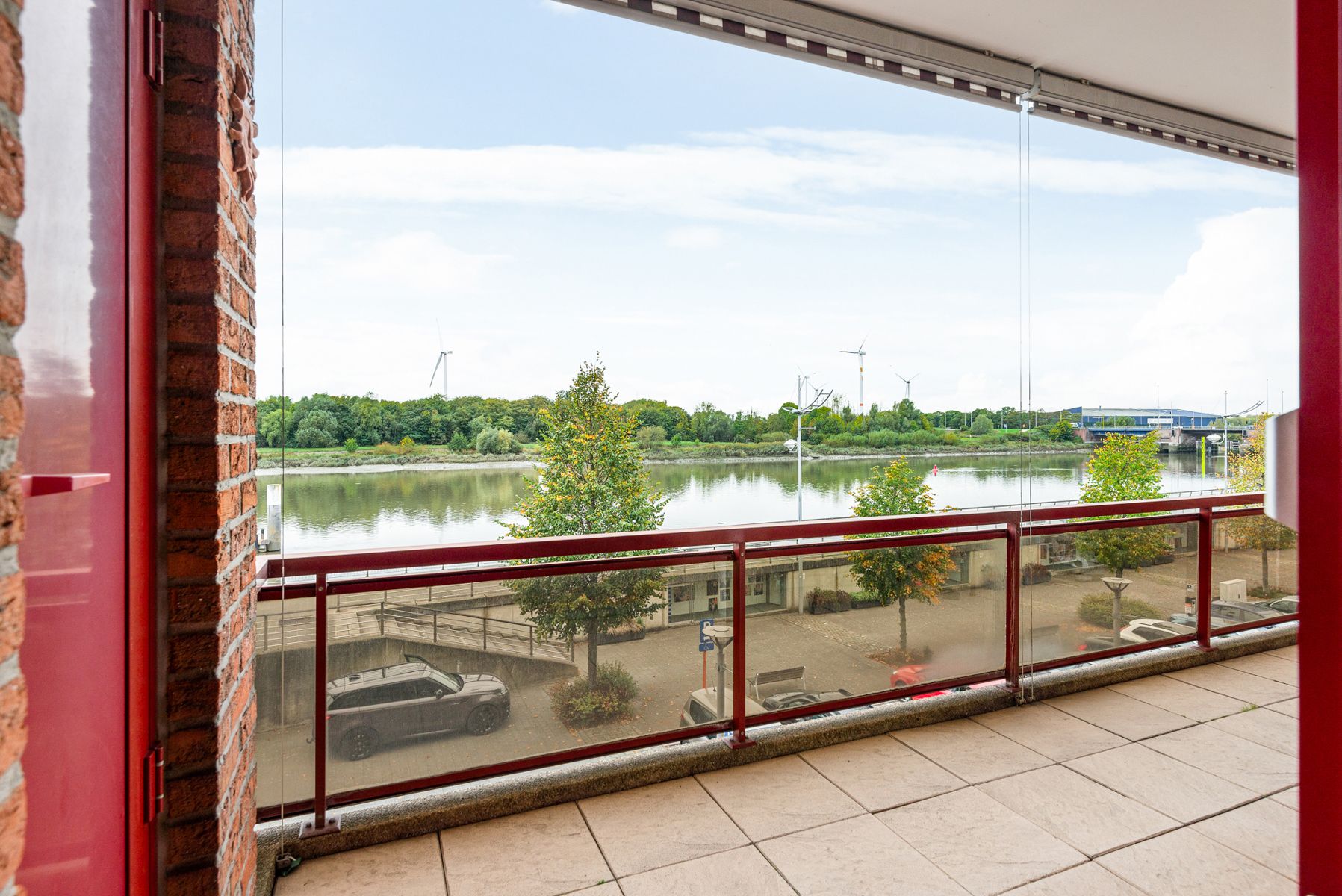Ruim 3-slaapkamerappartement met prachtig zicht op de Rupel en zonnig terras foto 18