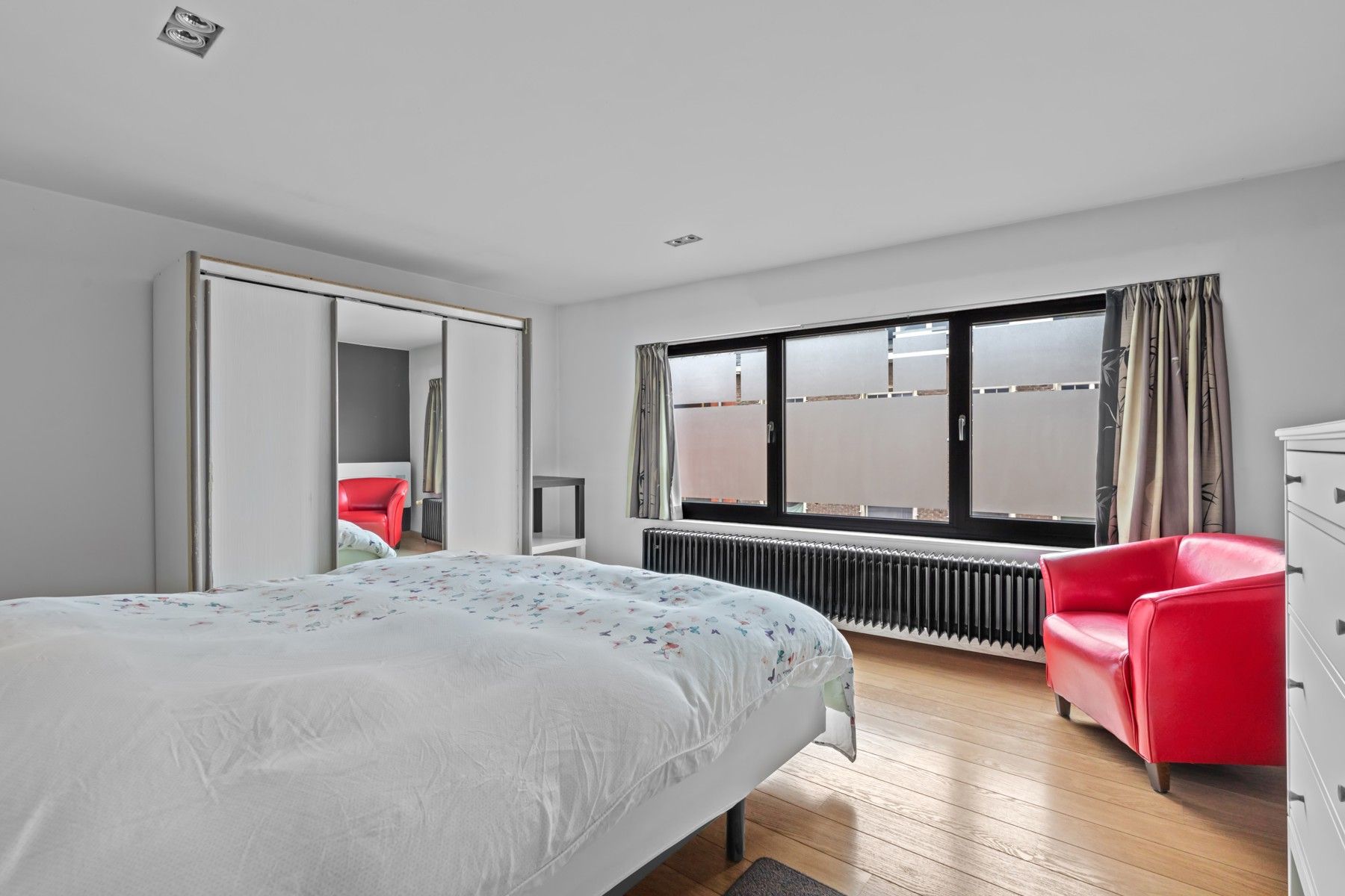 Ruime woning met 3 slpks en uitnodigend dakterras foto 10