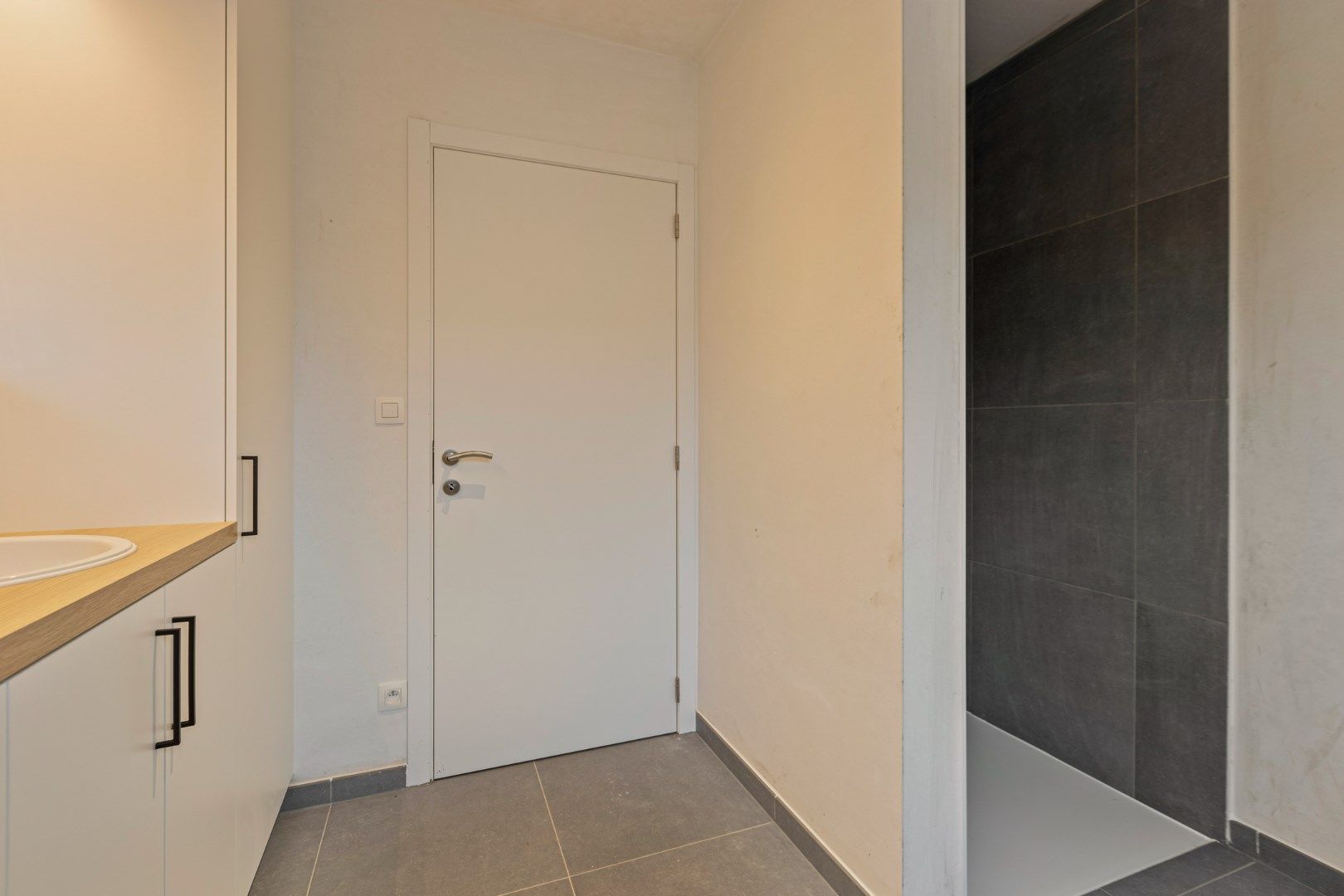  Ruime energiezuinige nieuwbouwwoning met 4 slpks en carport op fietsafstand van het centrum!  foto 9
