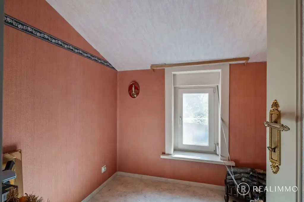 Charmante woning in een rustige straat in het centrum van Helkijn! foto 16