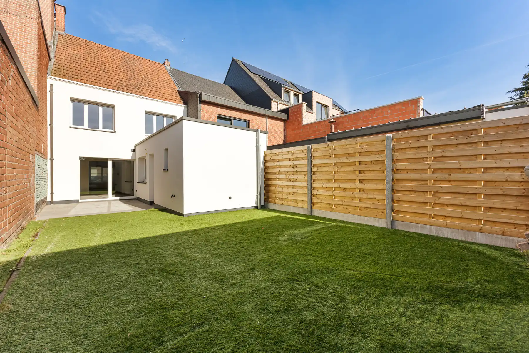 Recent gerenoveerde woning met 2 slpks nabij het centrum foto 25