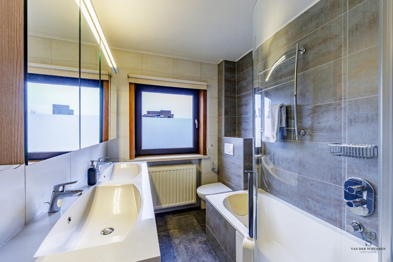 Tijdloos wonen in Gent met royale tuin foto 24