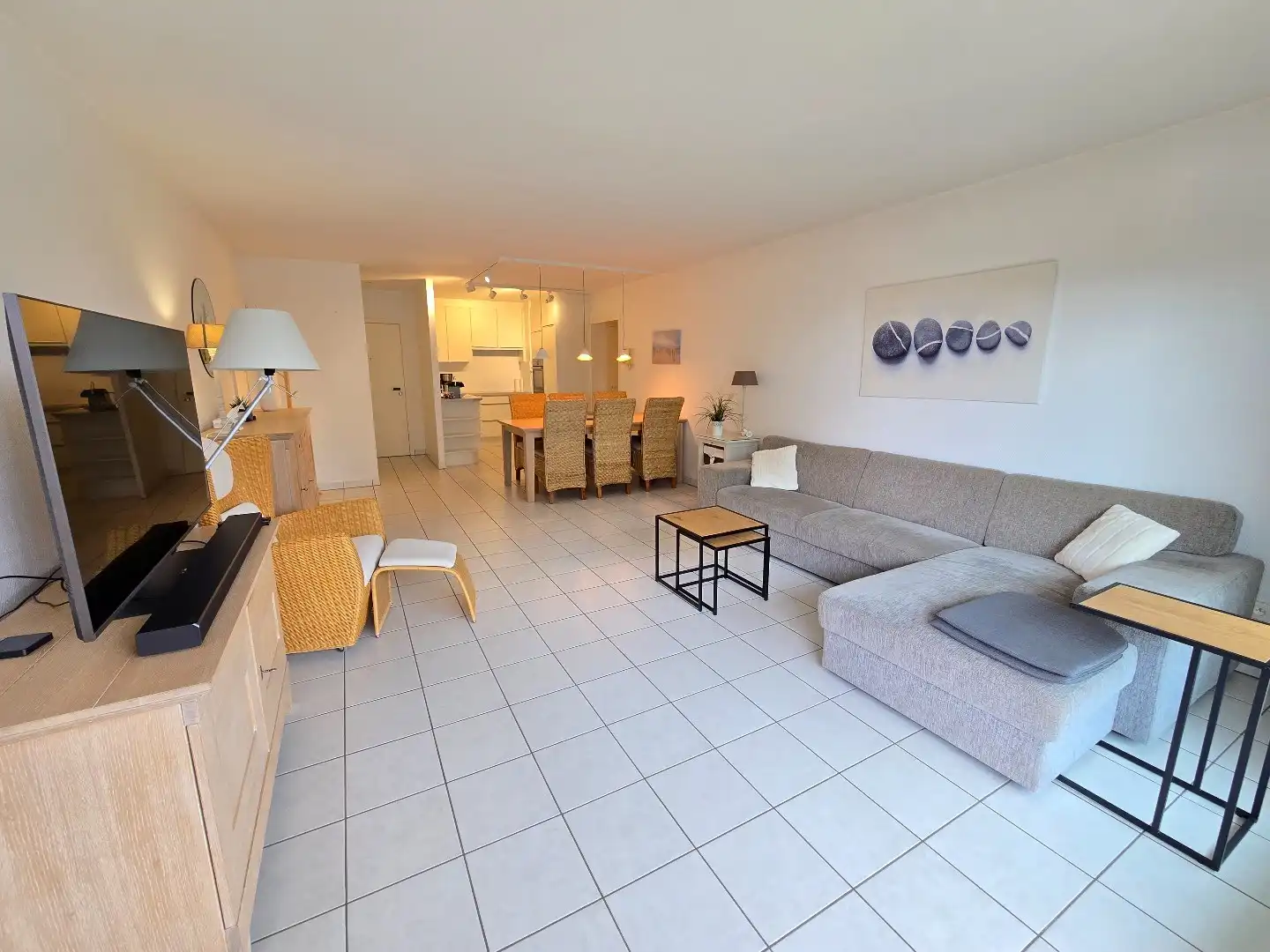 Instapklaar appartement met 2 slaapkamers op topligging nabij zee in De Panne foto 3