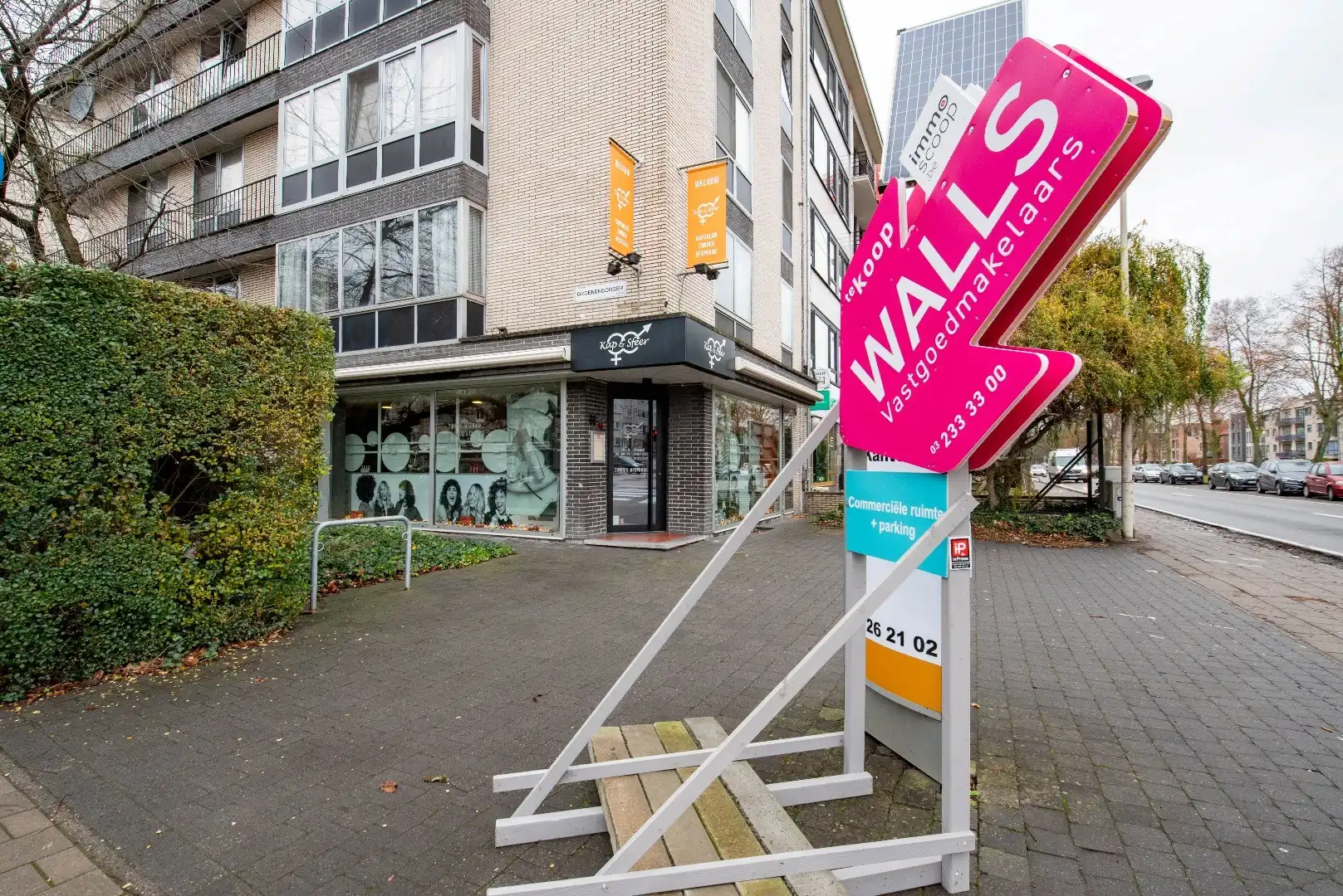 Uitzonderlijk hoekpand te Wilrijk foto 14