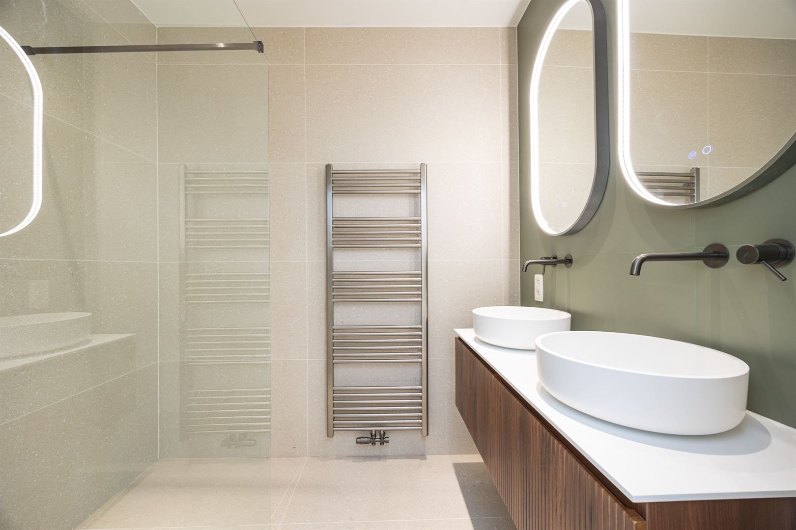 Renovatieproject in kleinschalig gebouw foto 13