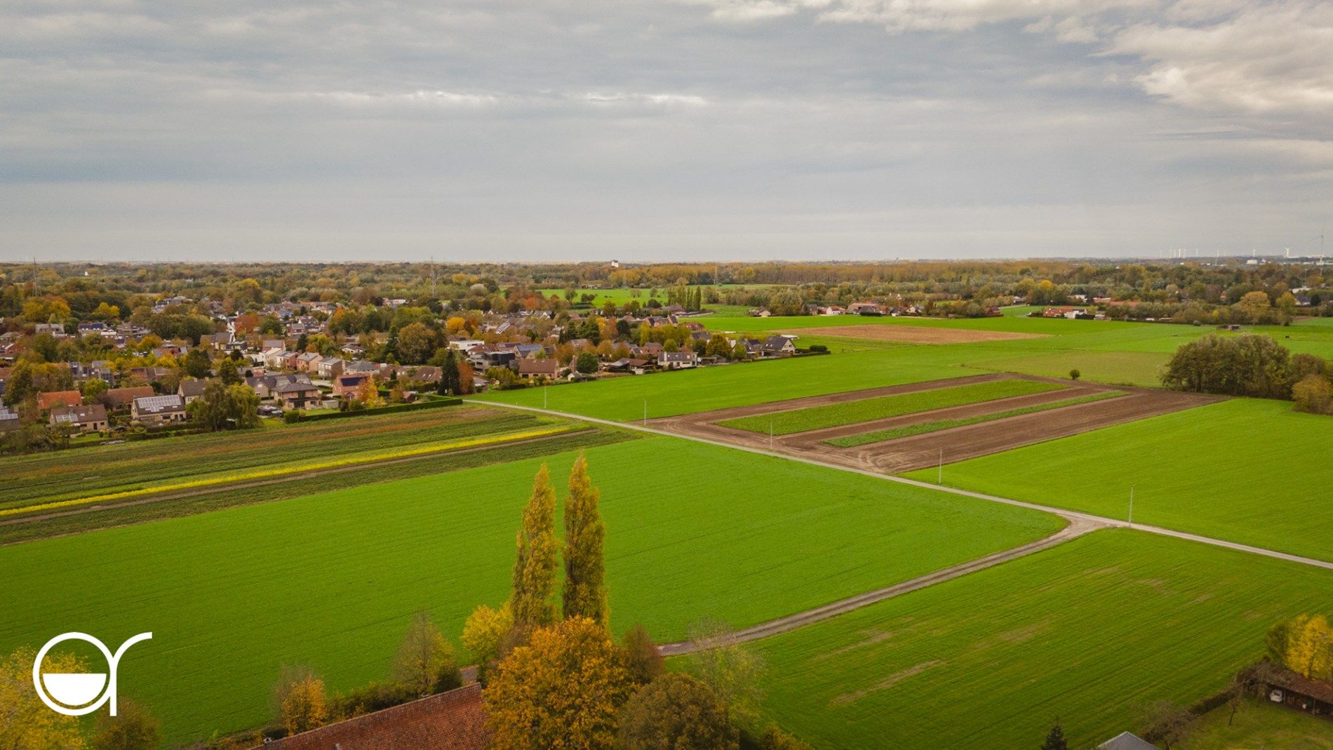 Goed gelegen bouwgrond voor open bebouwing in Drongen foto 3
