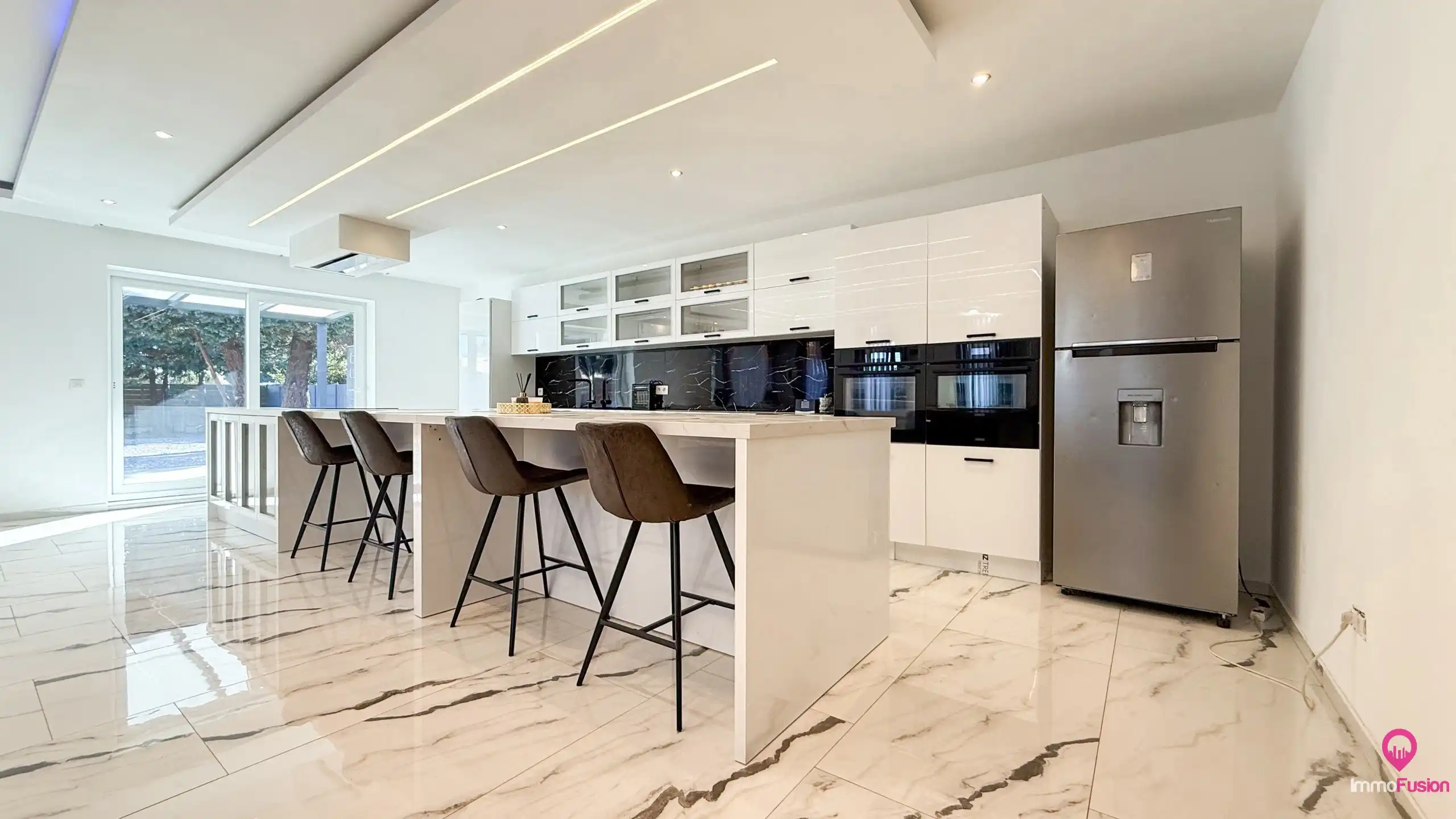 Instapklare woning met 5 slpks op riant perceel te Paal! foto 5