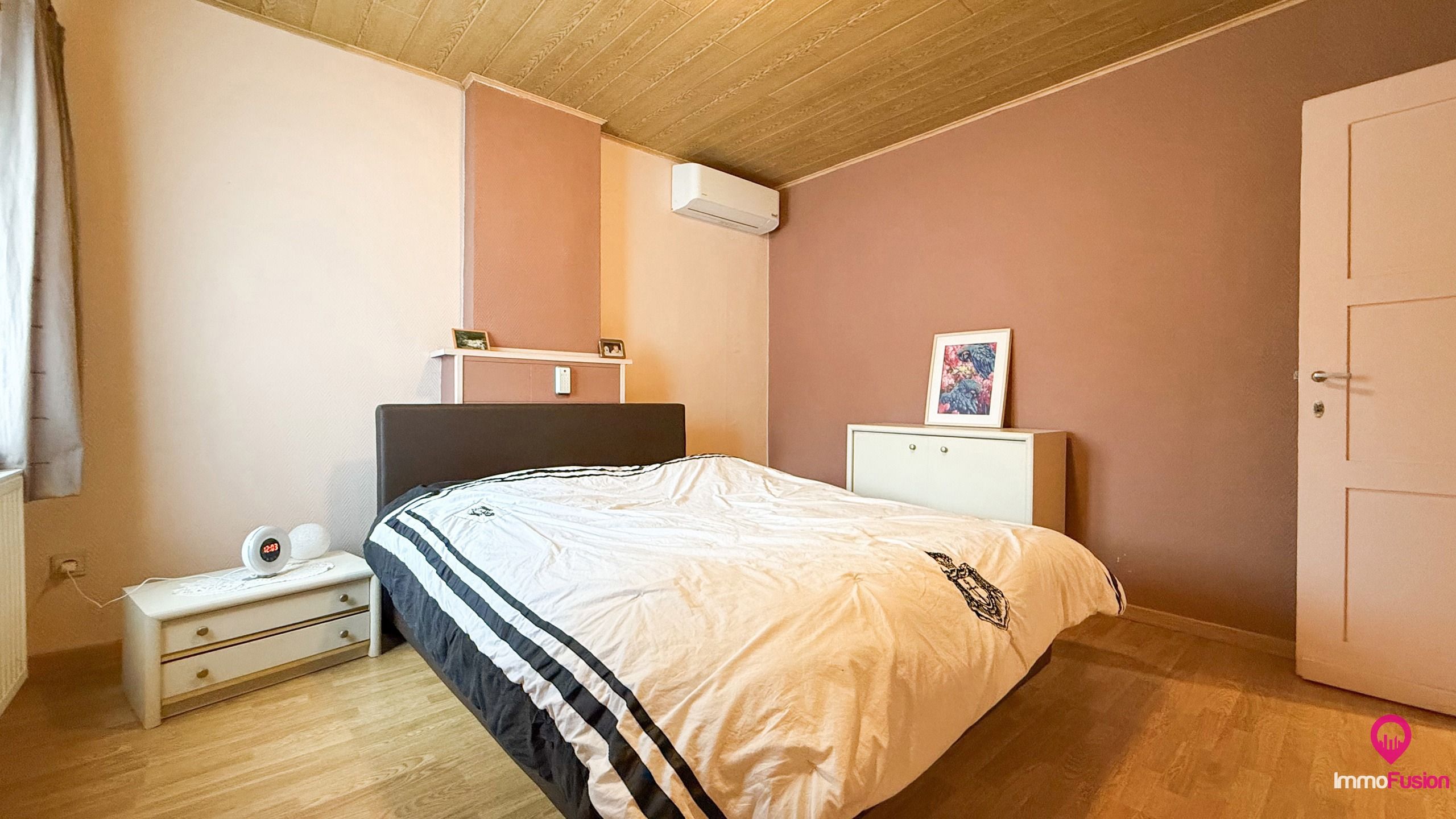 Charmante halfopen bebouwing met mooi perceel van ca 10are! foto 22