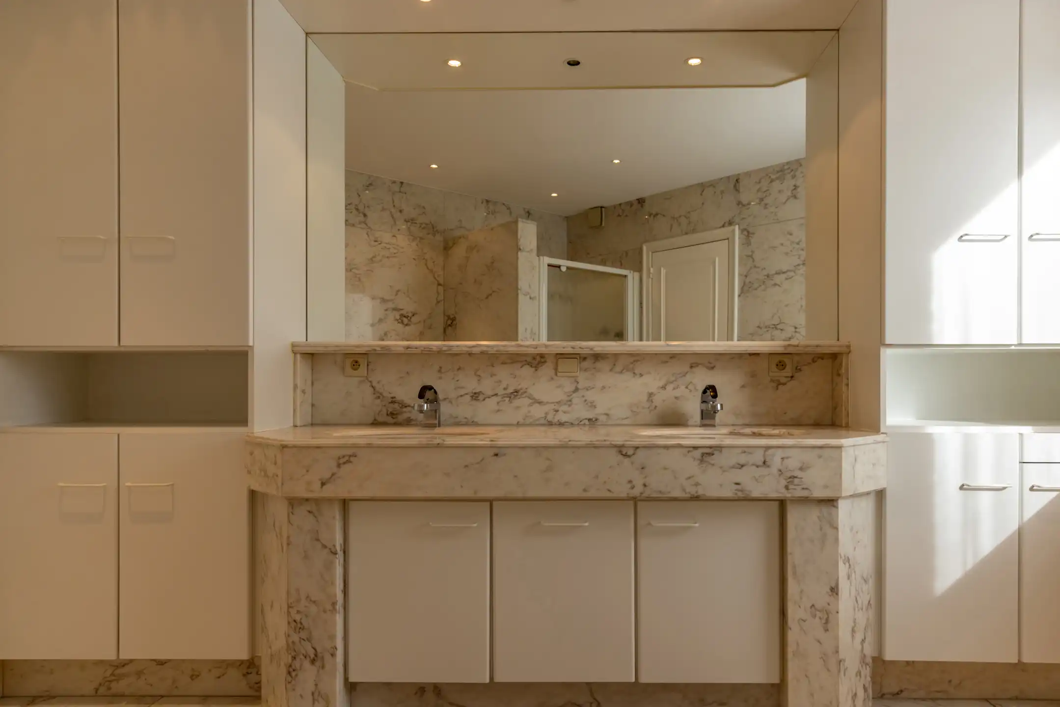 Exclusieve villa met een uniek uitzicht op het Mannenwiel foto 11