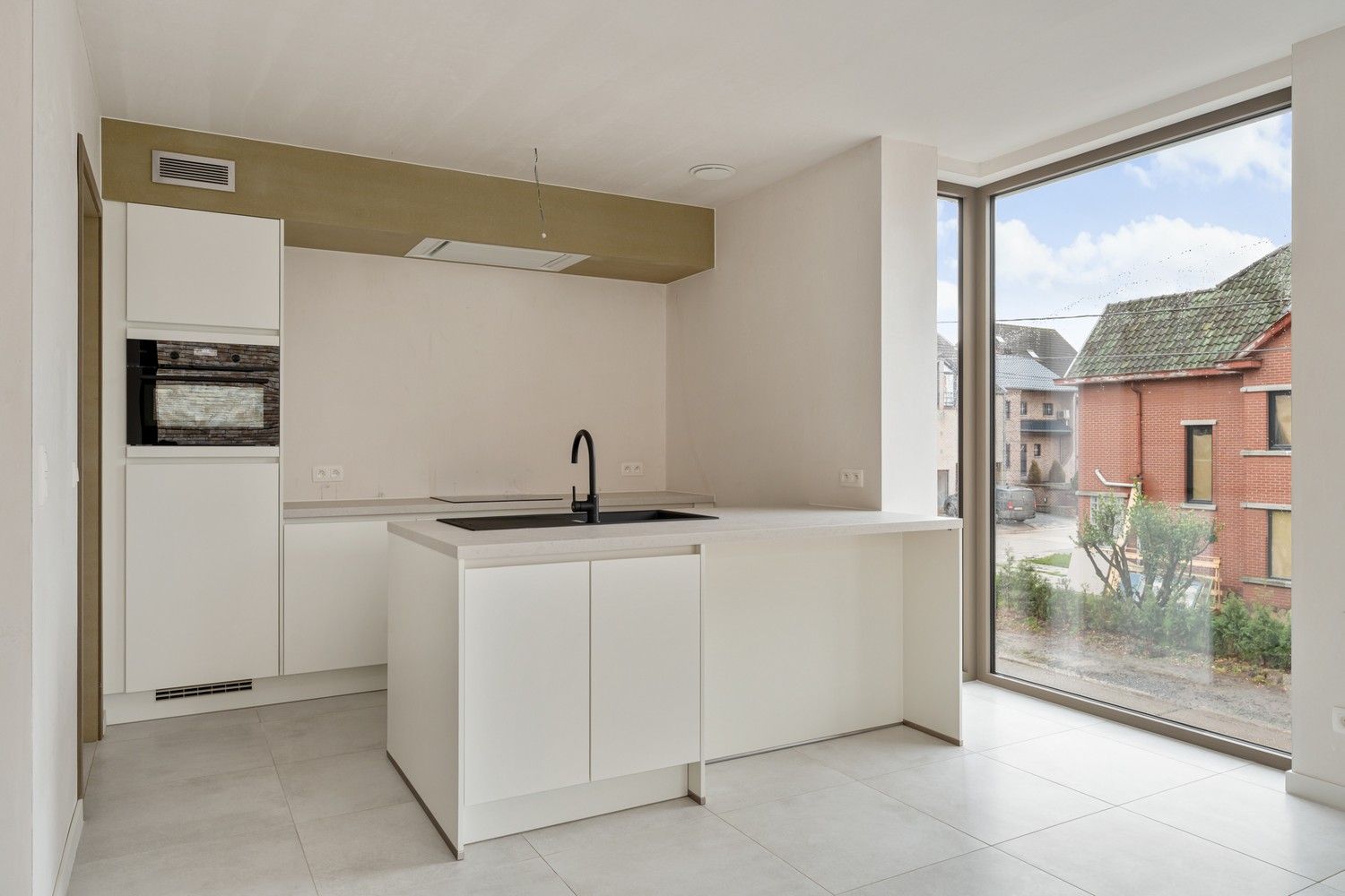 Modern en onderhoudsvriendelijk wonen met het comfort van een appartement! foto 7