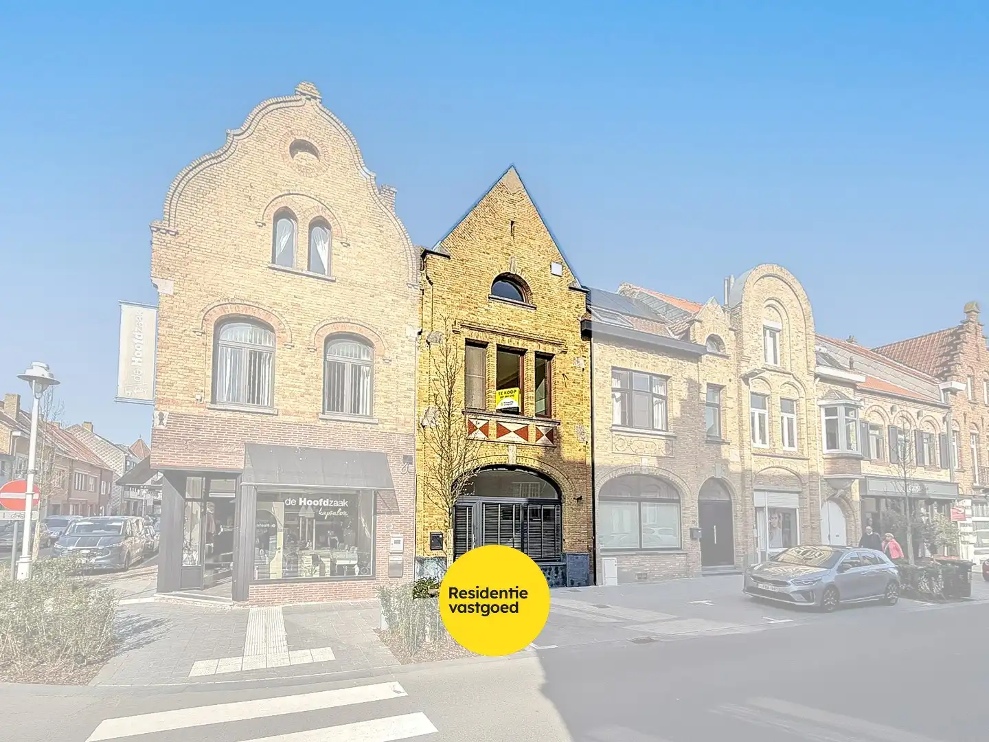 Herenhuis met handelsruimte & wellness in Nieuwpoort-Stad foto {{pictureIndex}}