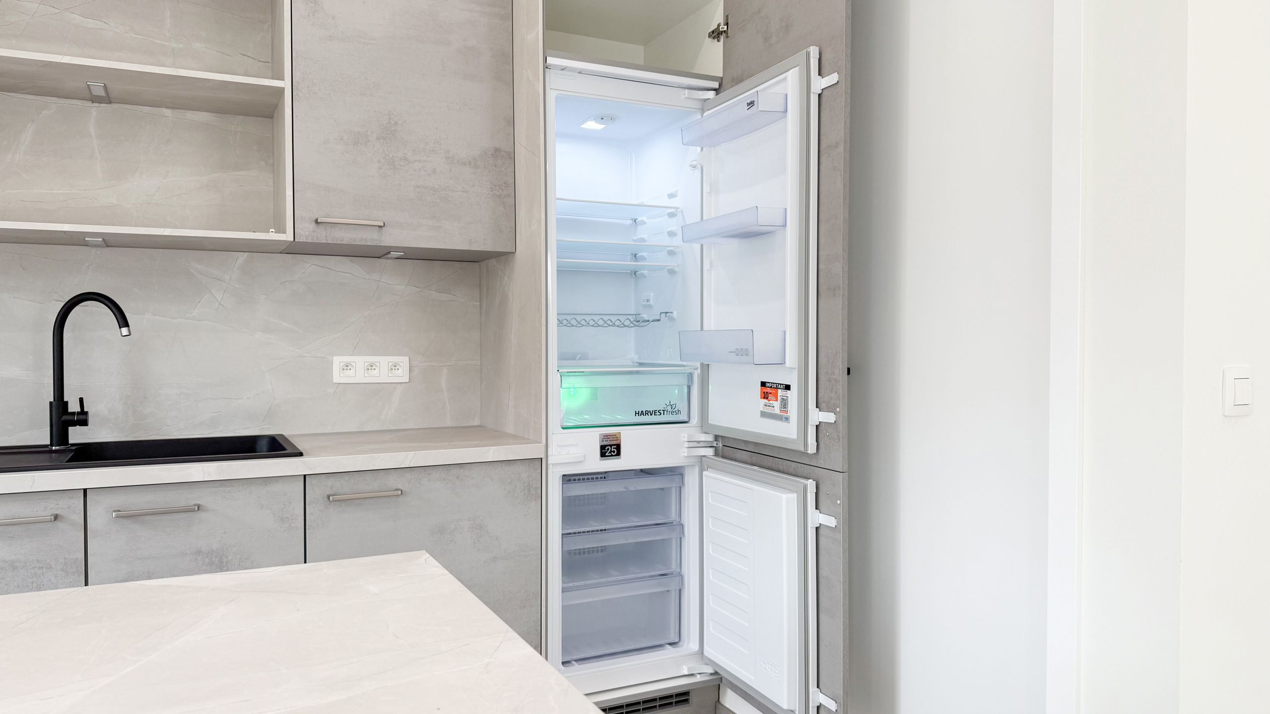 Nieuwbouwappartement met 3 slaapkamers en tuin! foto 10