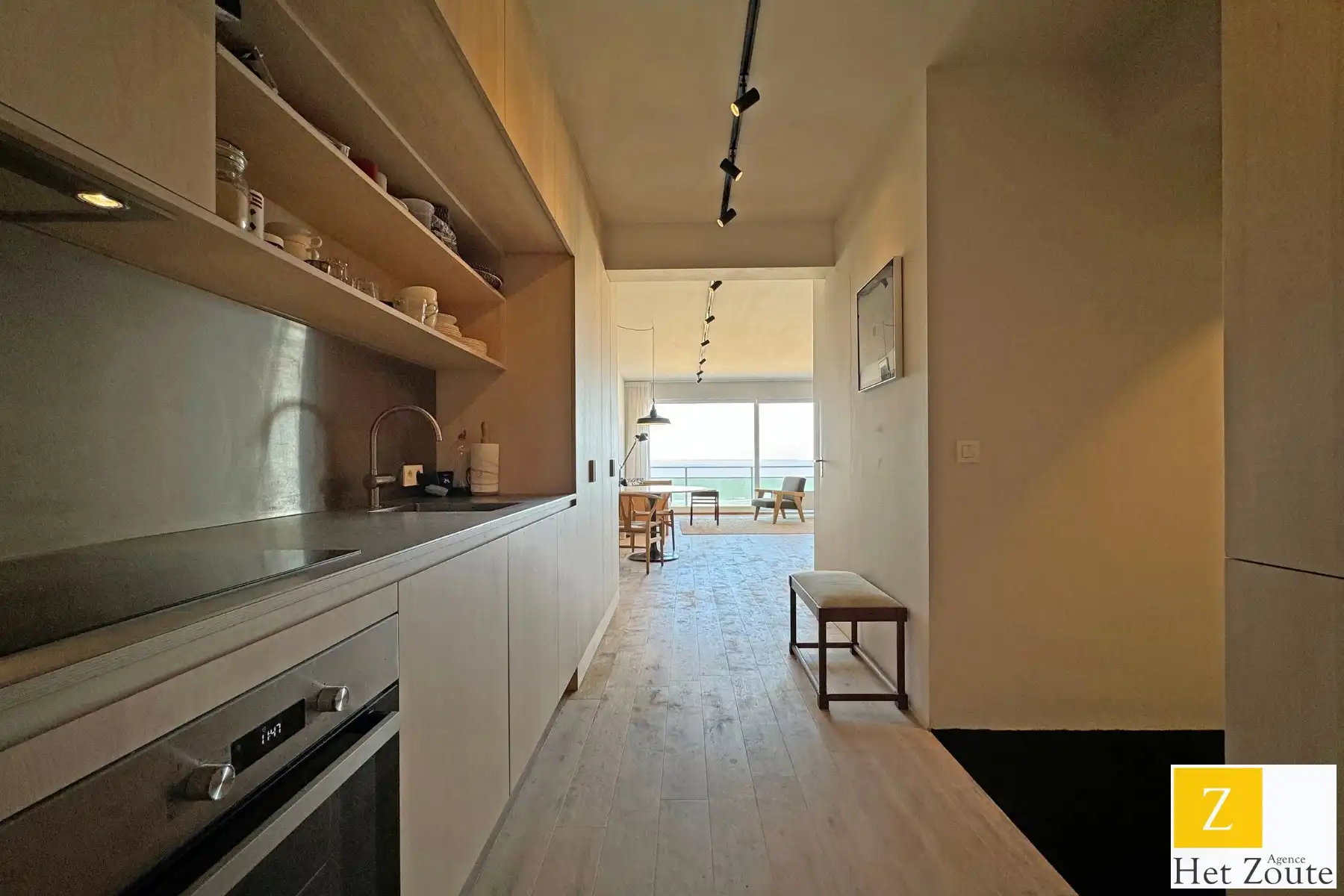 Te renoveren 114,4m2 appt + terras frontaal zeezicht - Zoute foto 10