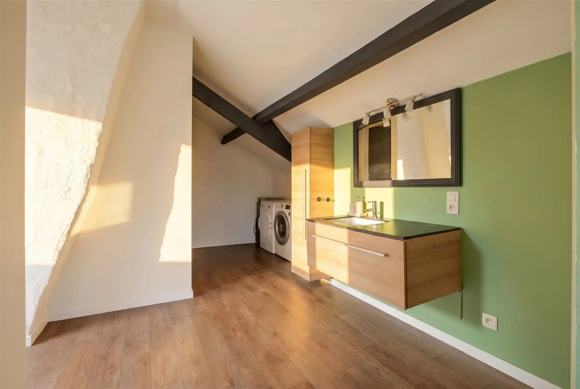 Ruime villa met zuidgerichte tuin en maximale privacy foto 25