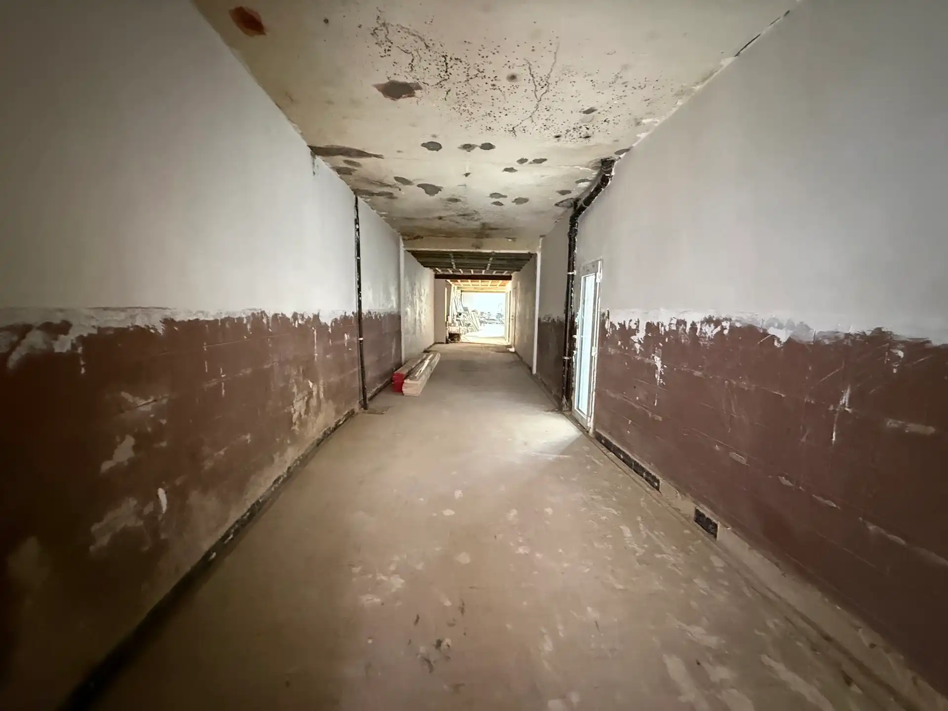 LEDE - Opslagplaats met casco-uitbouwmogelijkheden. foto 12