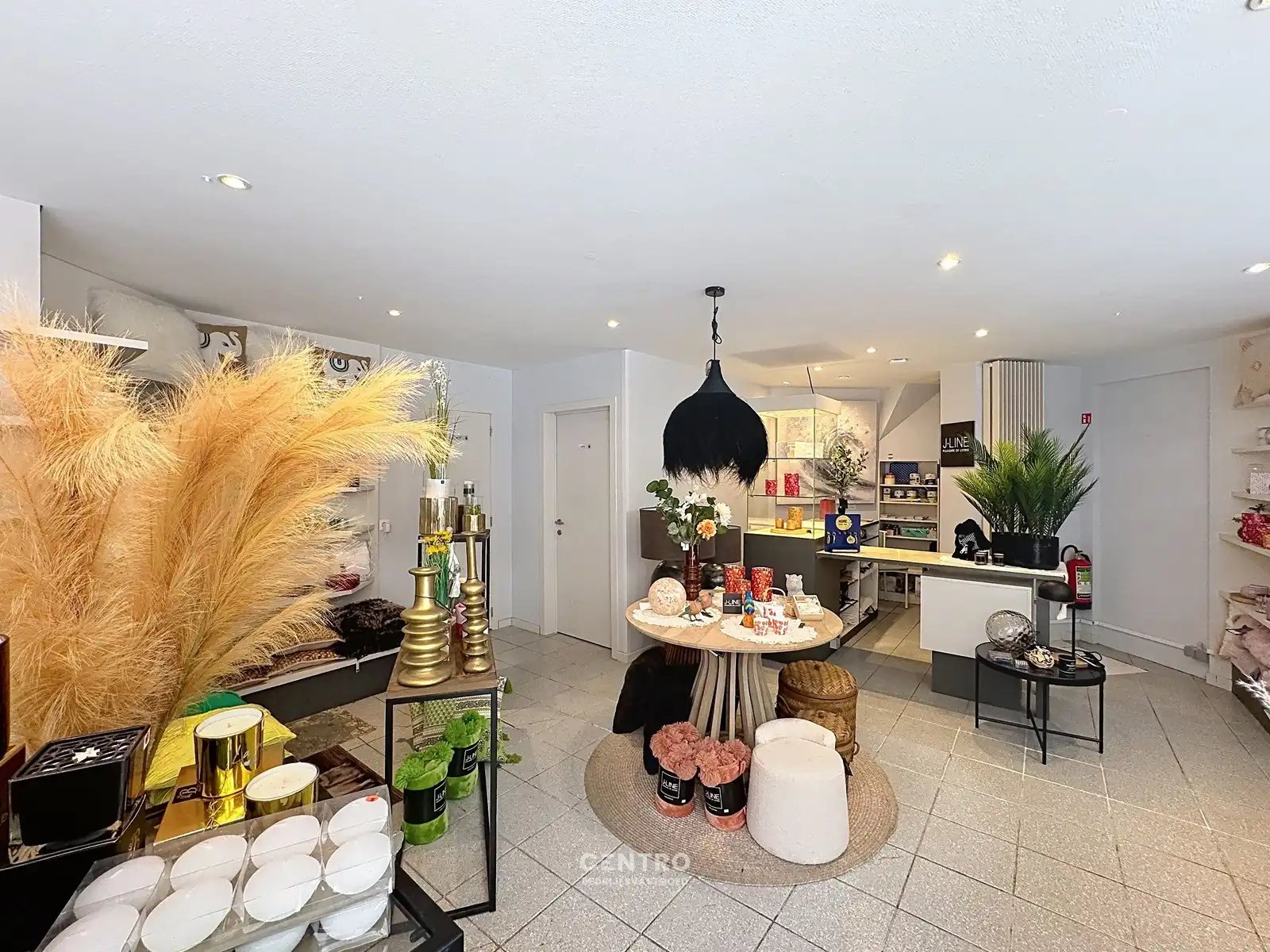Handelspand met instapklare woonst op TOPlocatie! foto 6