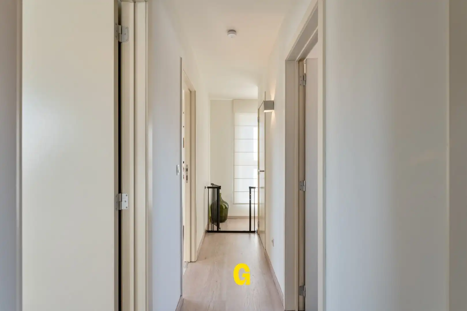 Hedendaagse woning in halfopen bebouwing met 3 slaapkamers, inpandige garage en tuin op 7a 48ca - EPC label A foto 14