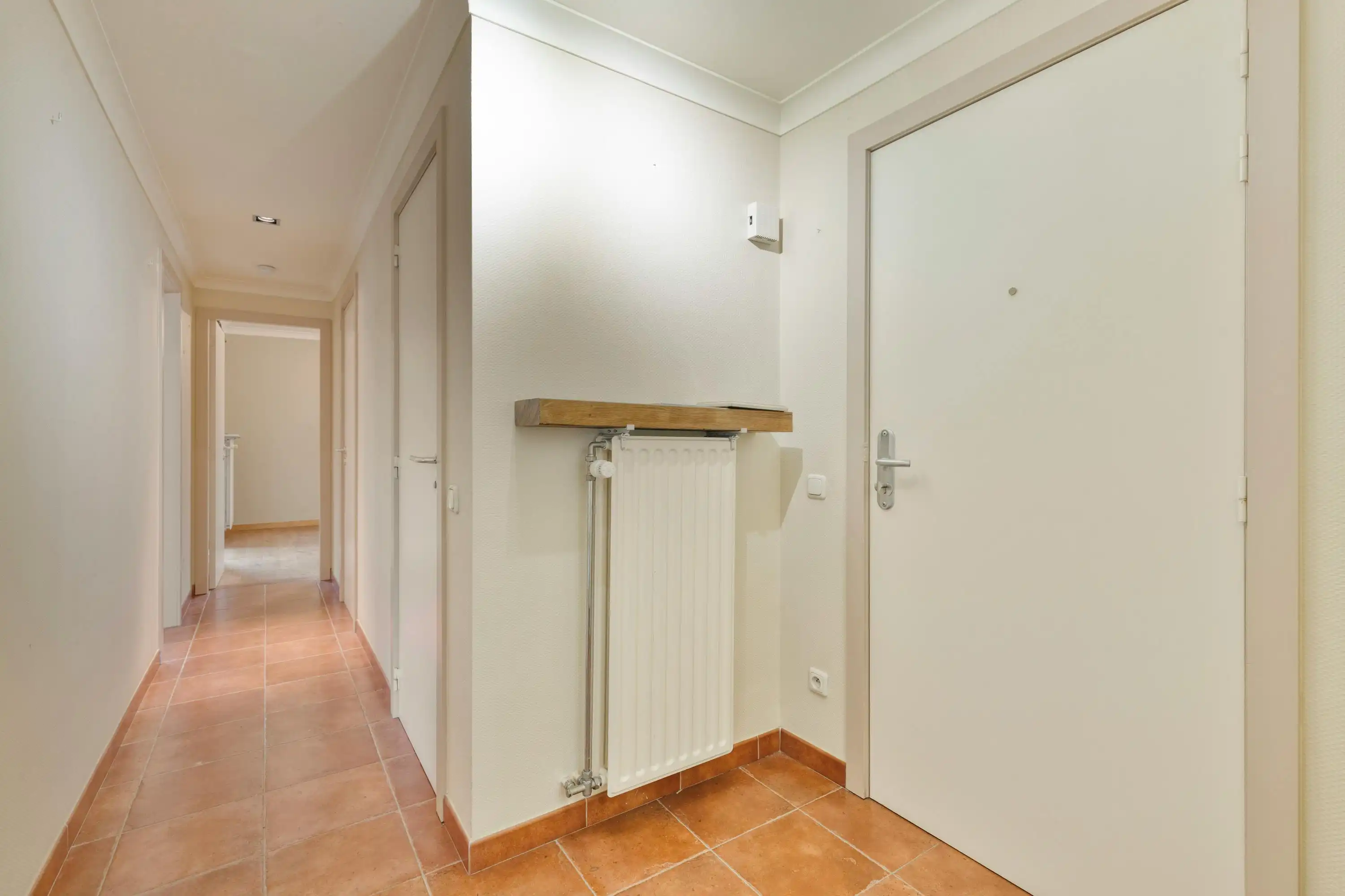 Appartement met 2 slaapkamers, 2 terrassen te Sint-Kruis foto 4