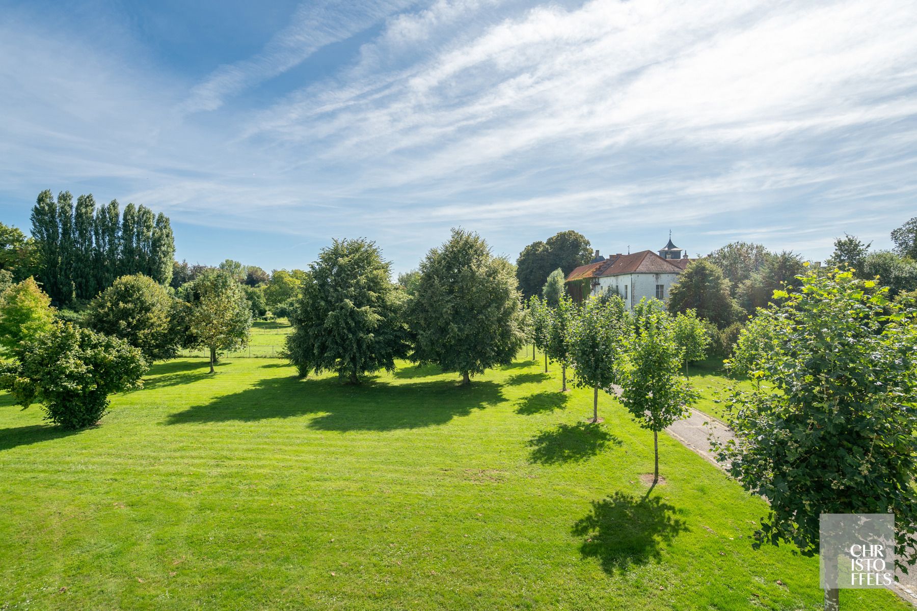 Exclusief villa-appartement van 330m² met vrij uitzicht op omliggend kasteelpark! foto 20