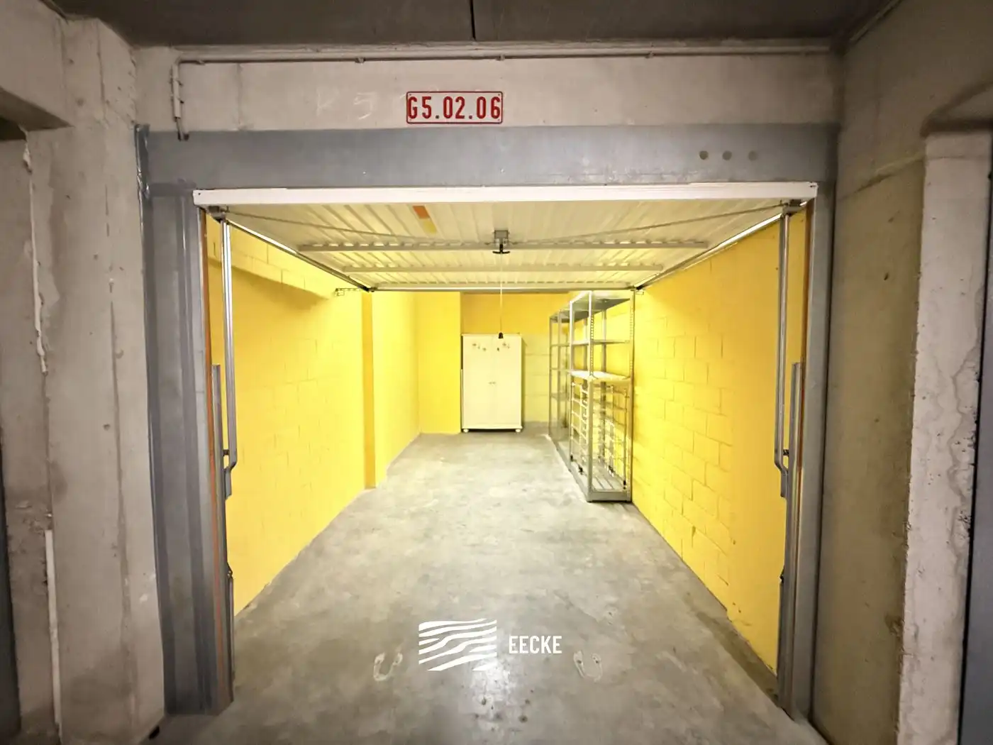 Parking - gesloten garagebox foto 3