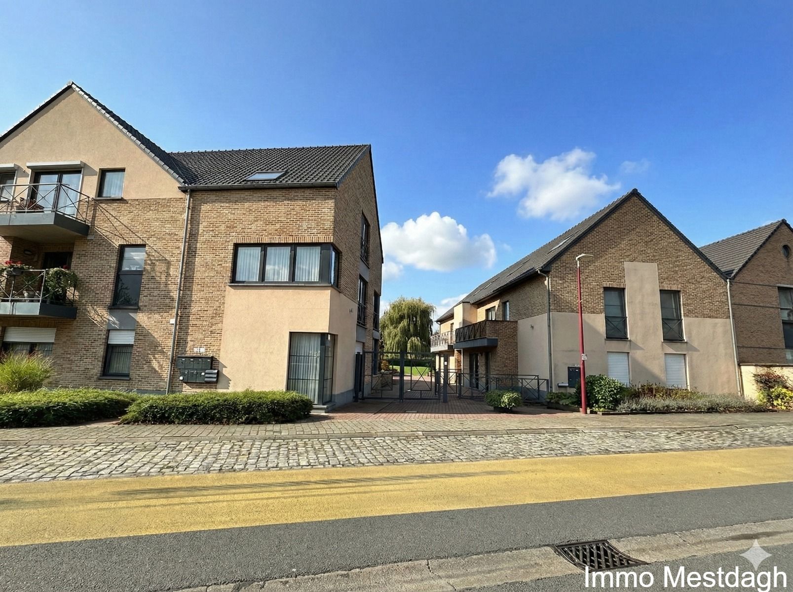 Goed onderhouden gelijksvloers appartement met terras in Schulen foto 2