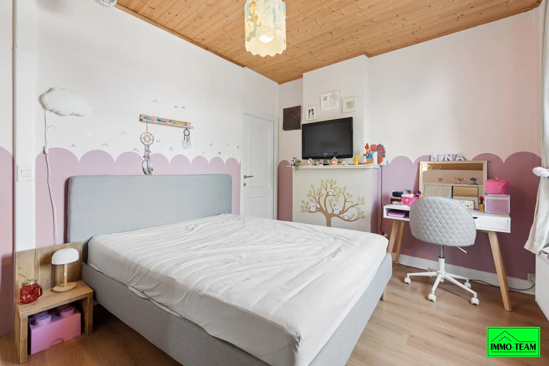 Instapklare gerenoveerde woning nabij het stadscentrum. foto 16