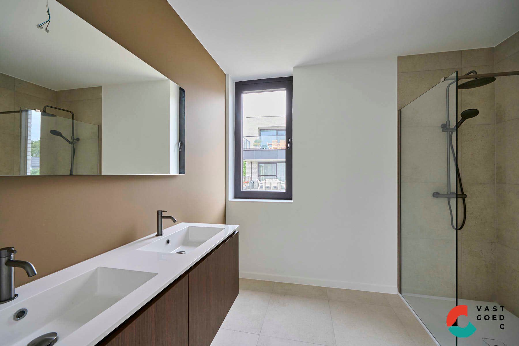 Huis te koop foto 15