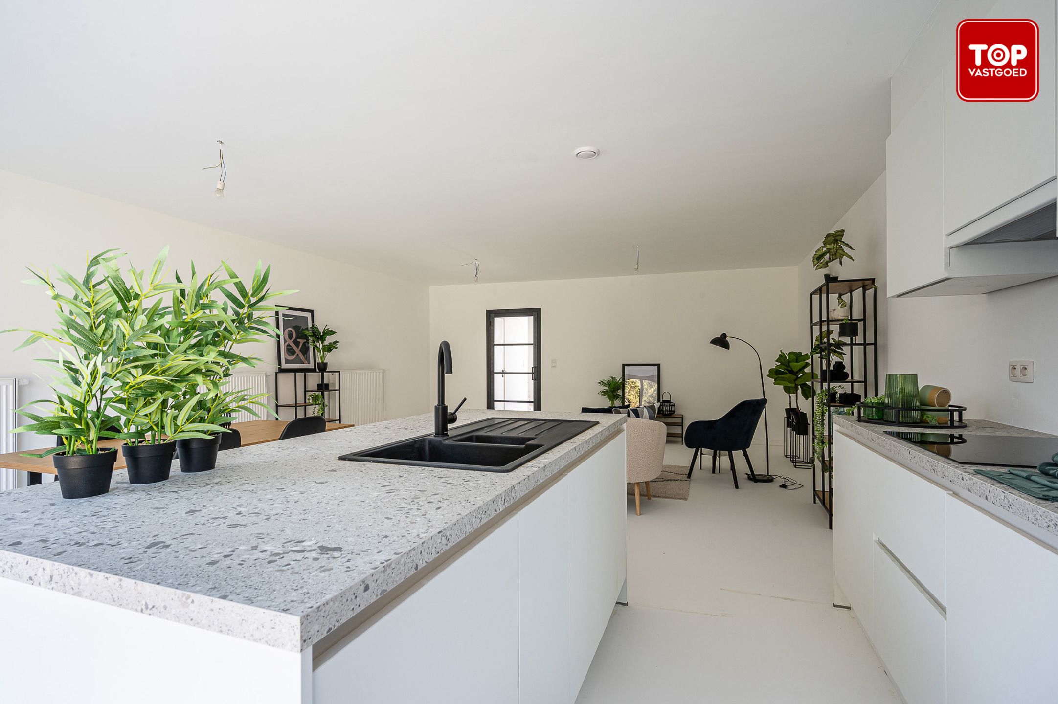 Lichtrijke nieuwbouwwoning met 3 slaapkamers en gezellige tuin foto 8