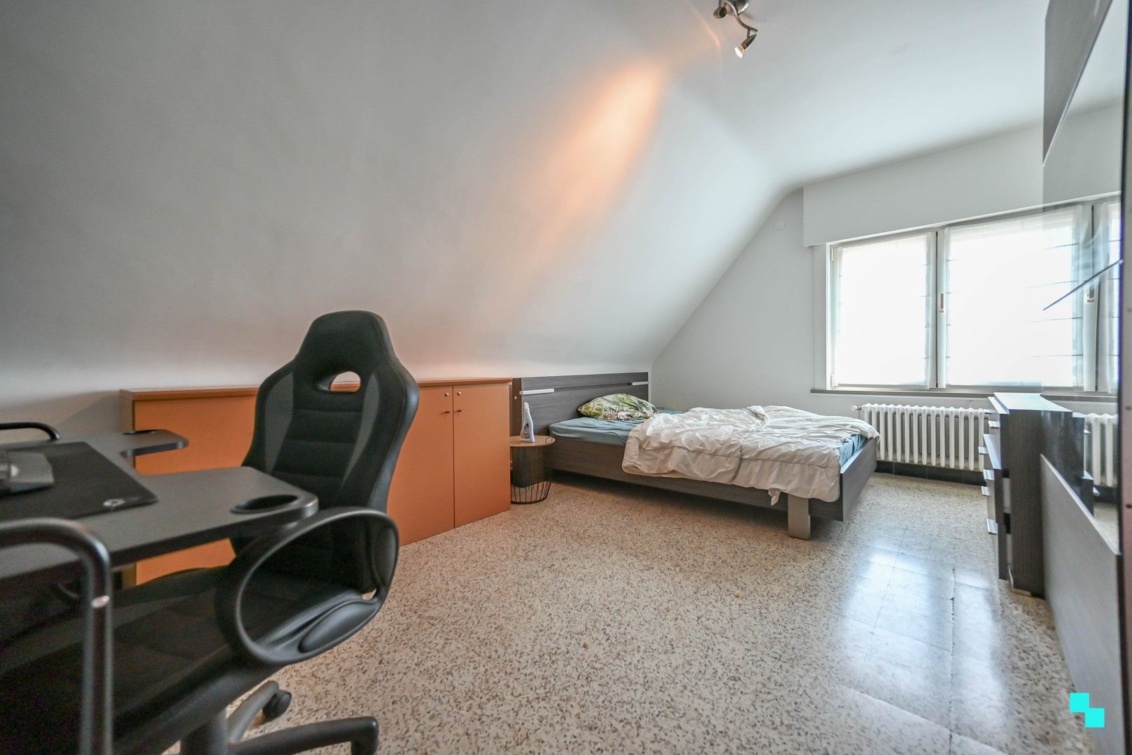 Ruime alleenstaande woning in een groene omgeving te Ardooie foto 19