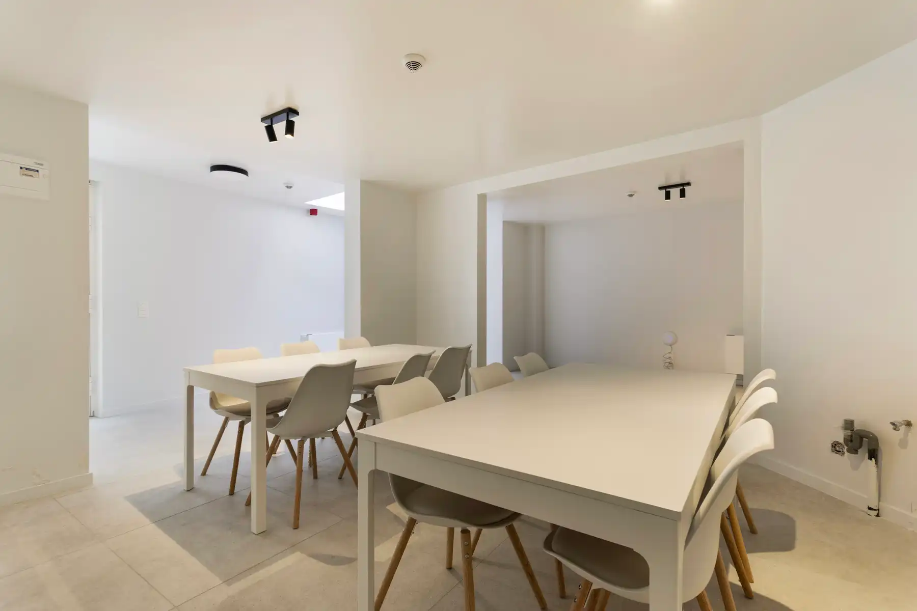 STUDENTENKAMER EIGEN SANITAIR - TIENSESTRAAT  foto 4