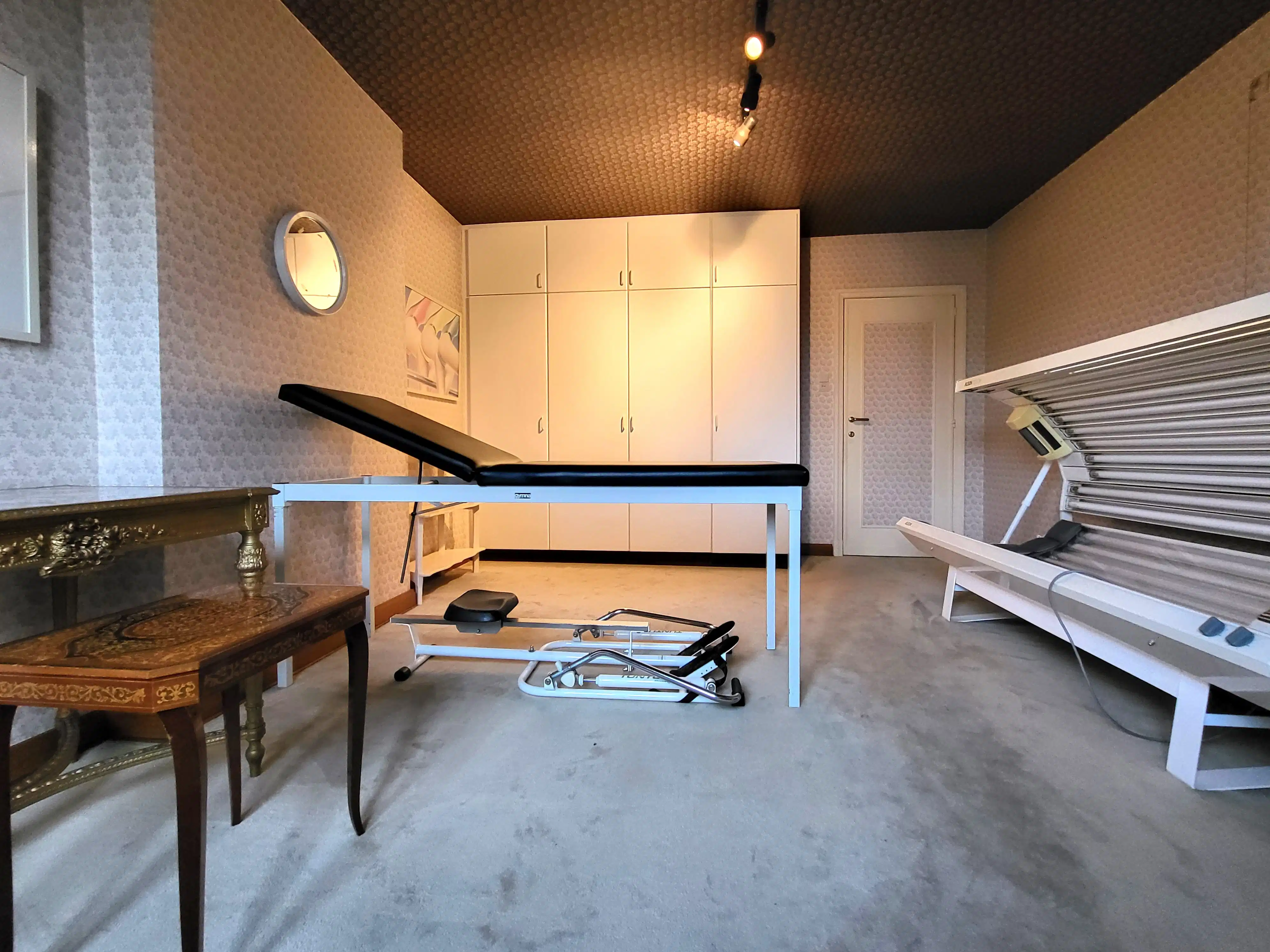 Uniek landhuis op een terrein van 3870m² met aangelegde zuidgerichte tuin en garage!  foto 28