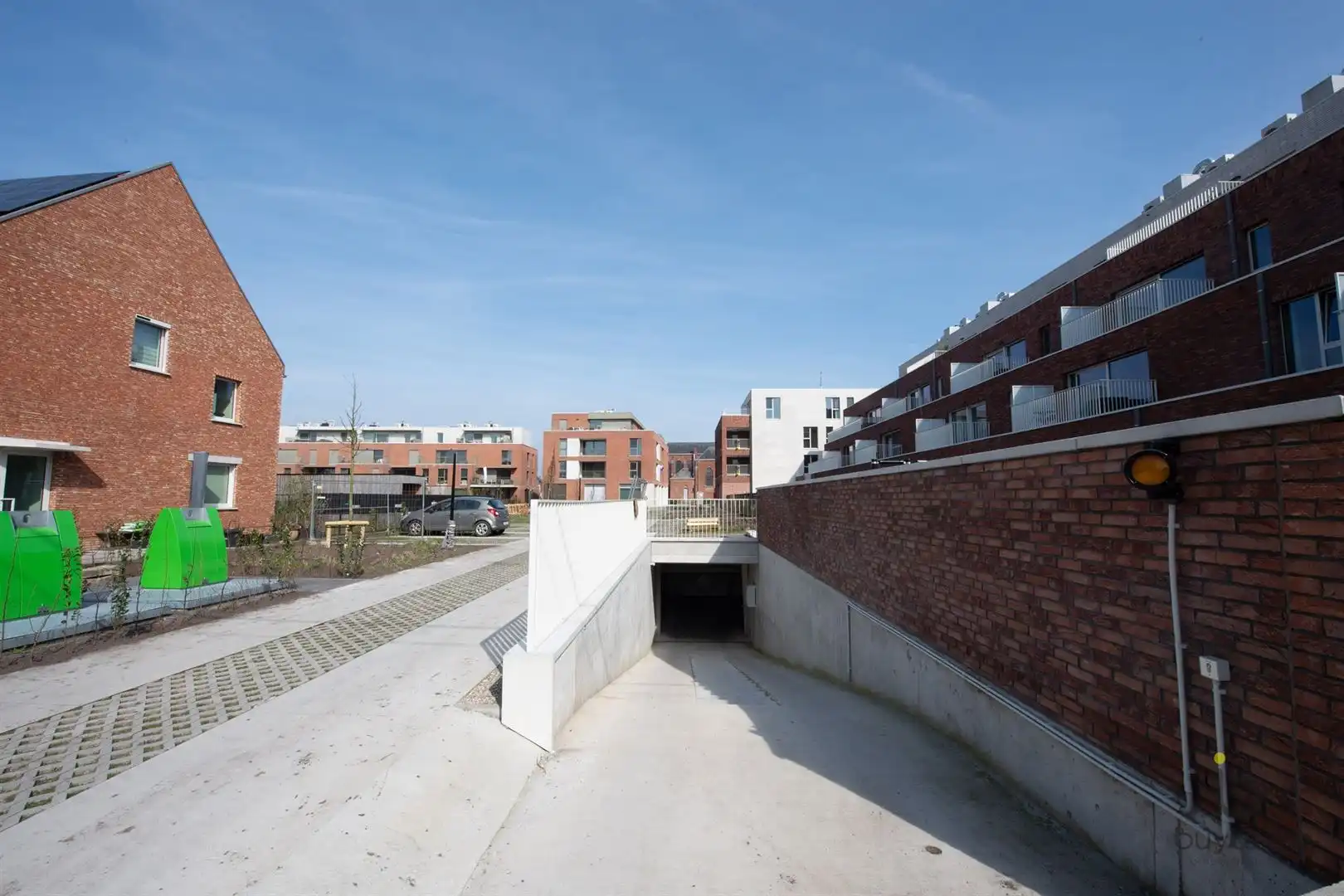 Recent 3 slaapkamer appartement met gezellig terras te Sint Antonius. foto 18