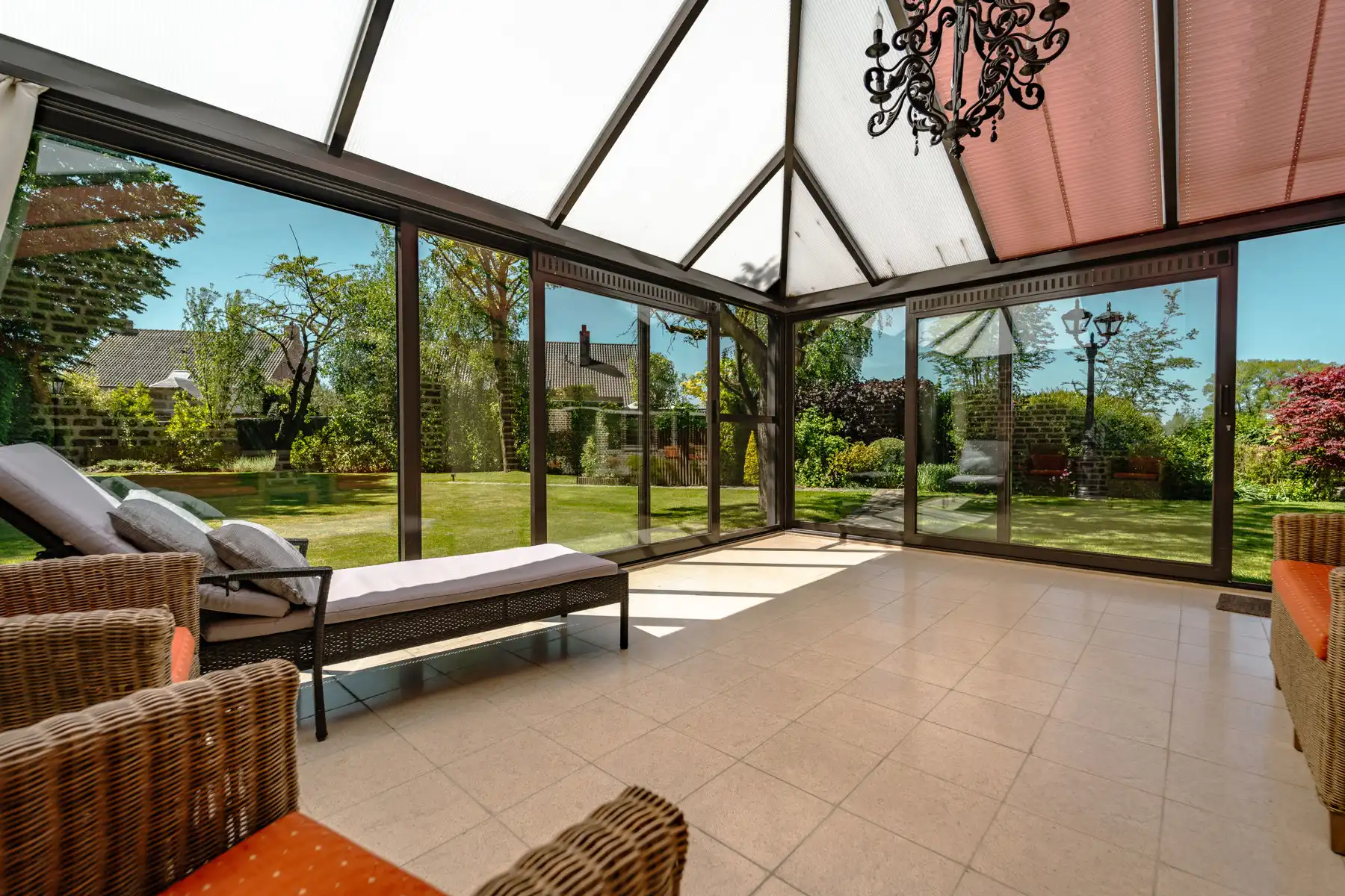 Exclusieve eigendom op ±3.300 m²: wonen op een privé-eiland foto 18