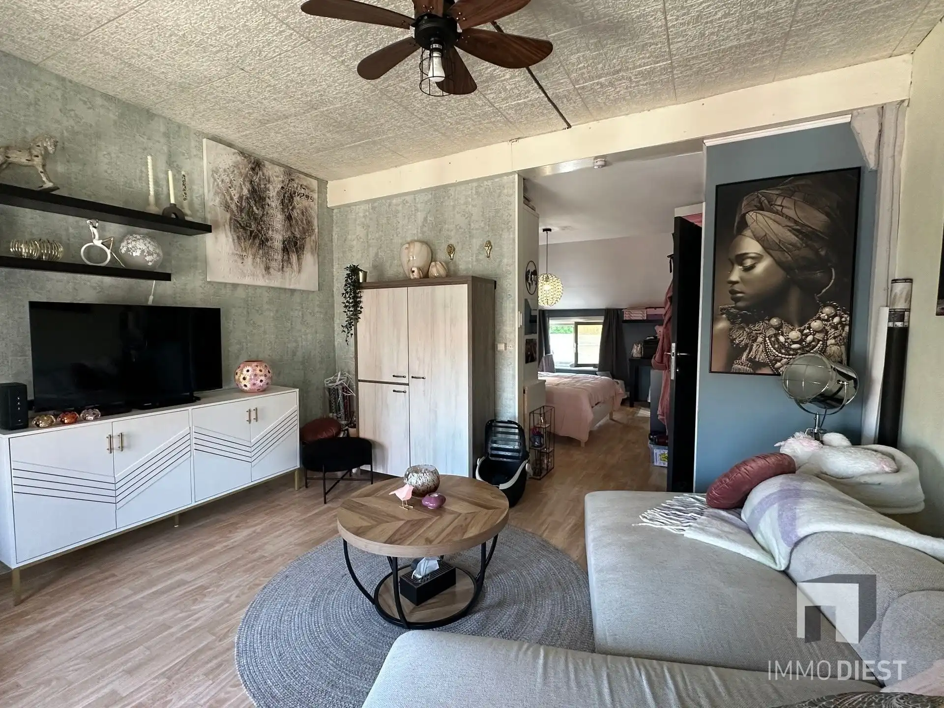 Energiezuinige woning met 3 slaapkamers, extra ingerichte leefruimte, zonnige stadstuin en garage in het centrum van Diest. foto 16
