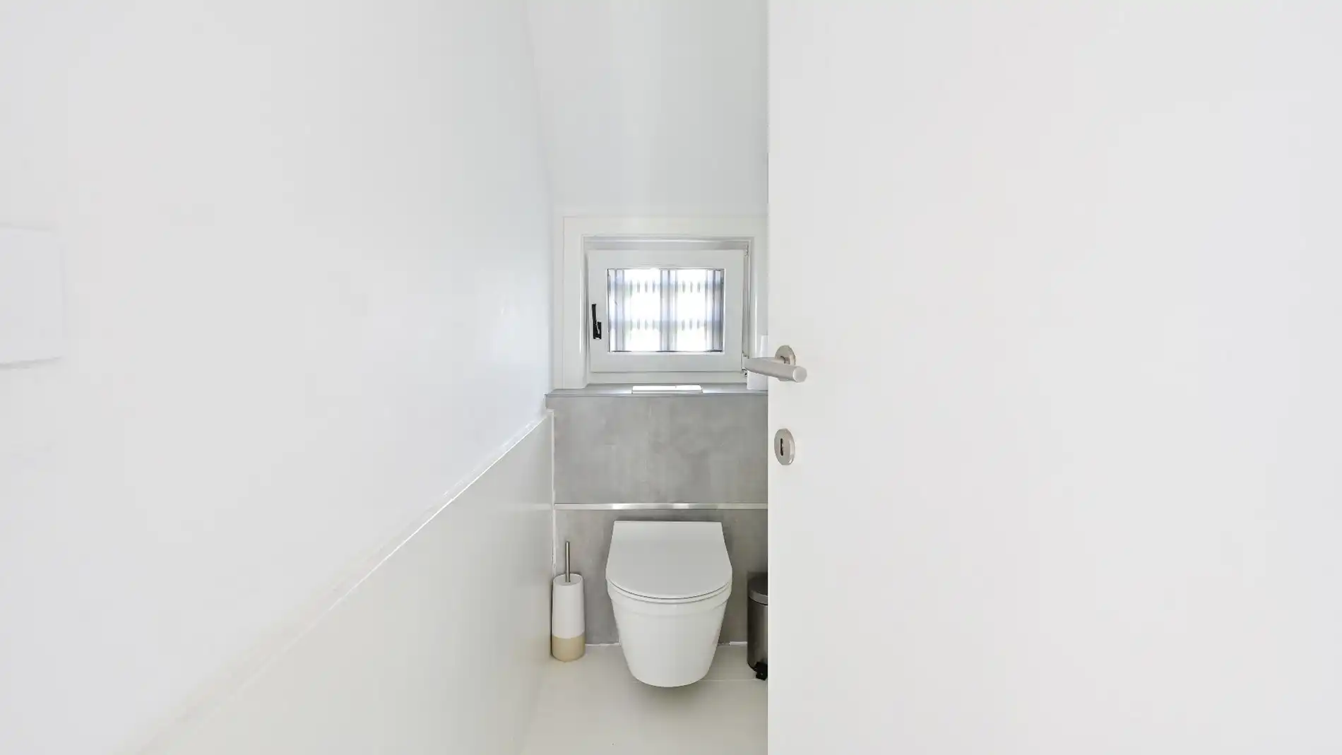 Verzorgde alleenstaande villa met zwembad en veel privacy, rustig gelegen op enkele minuten van het centrum van Knokke foto 14