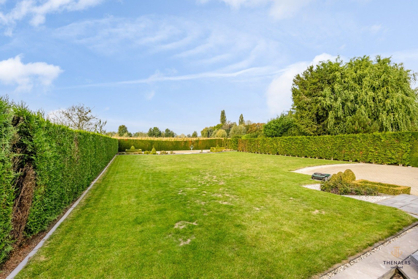 Mooi verzorgde landelijke woning met 3 slaapkamers. foto 27