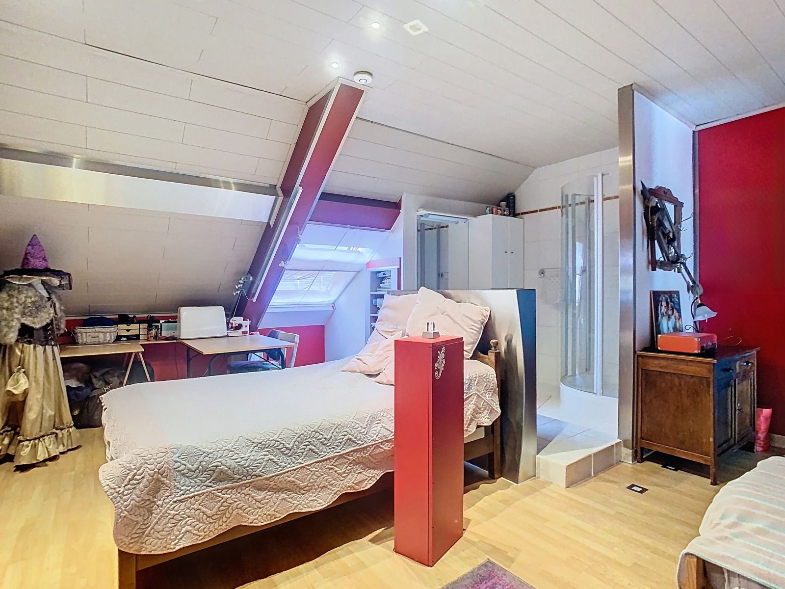 Ruime én Karaktervolle Woning met 3 SLPK, Tuin én Garage! foto 19