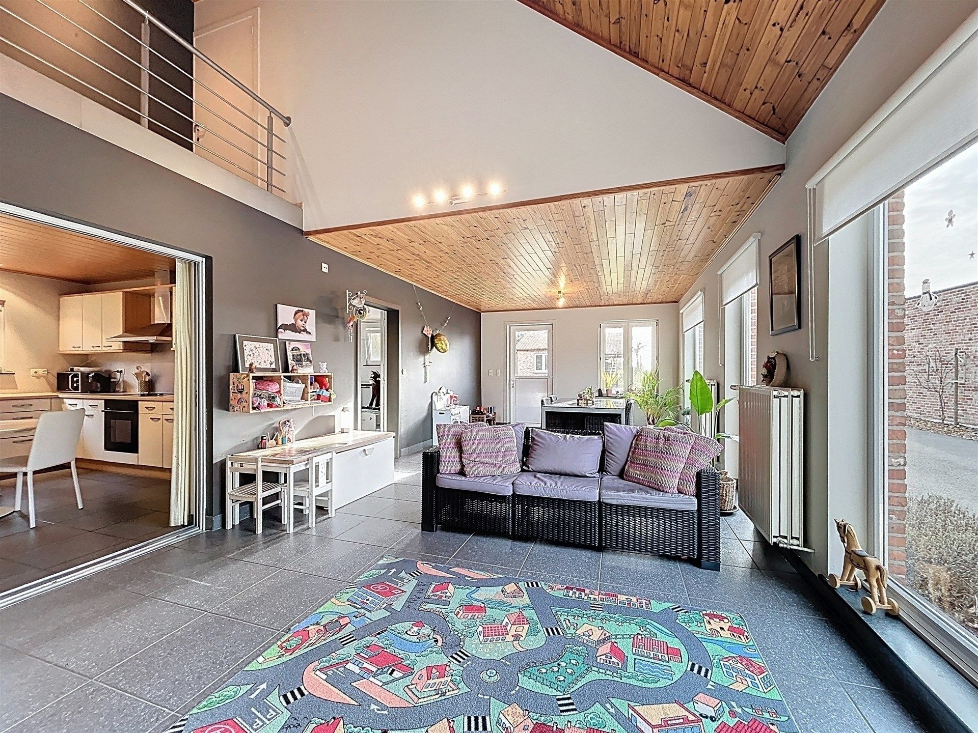 Open bebouwing met 4 slaapkamers op 3550m² foto 9