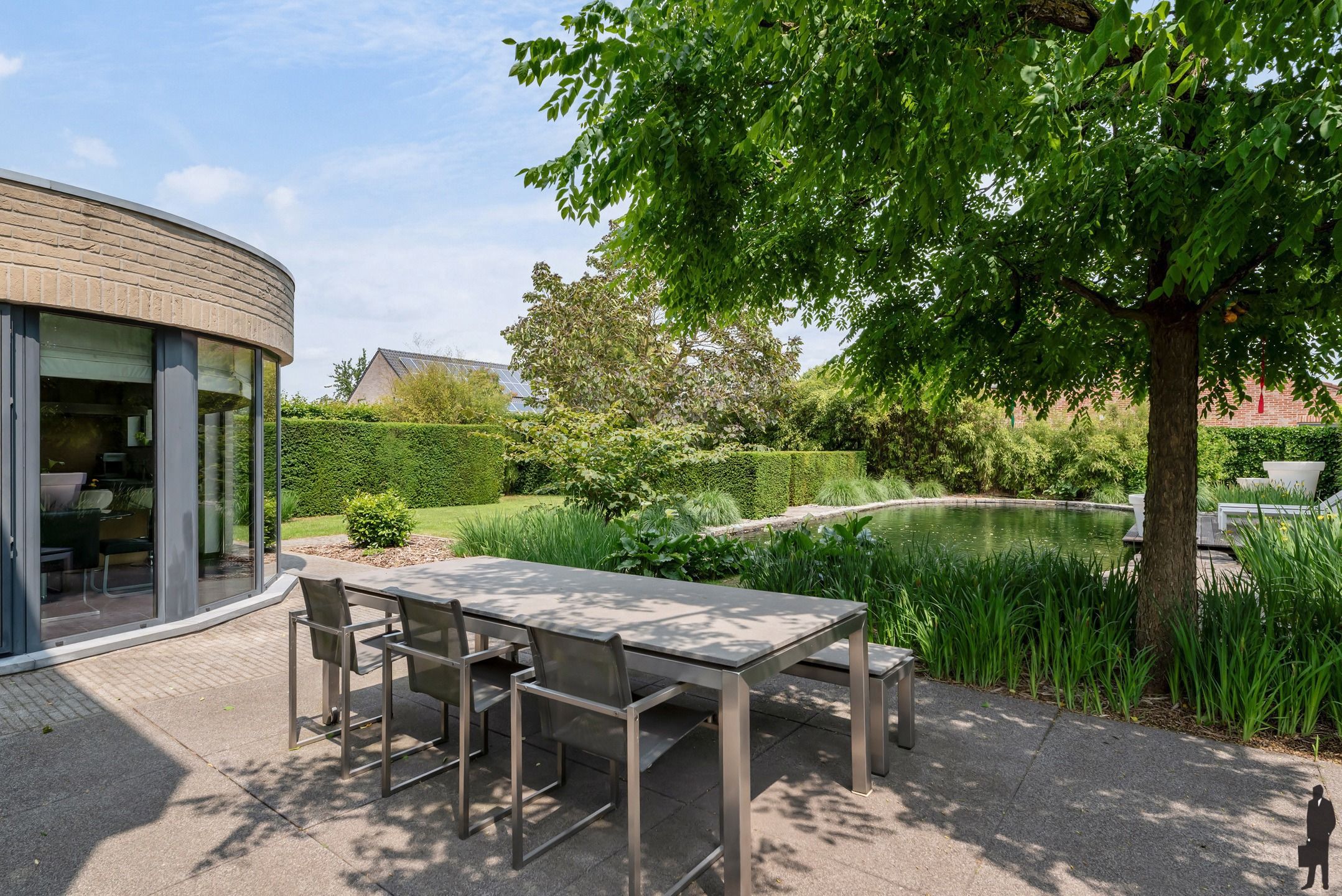 Instapklare woning met zwemvijver in Hoogstraten! foto 35