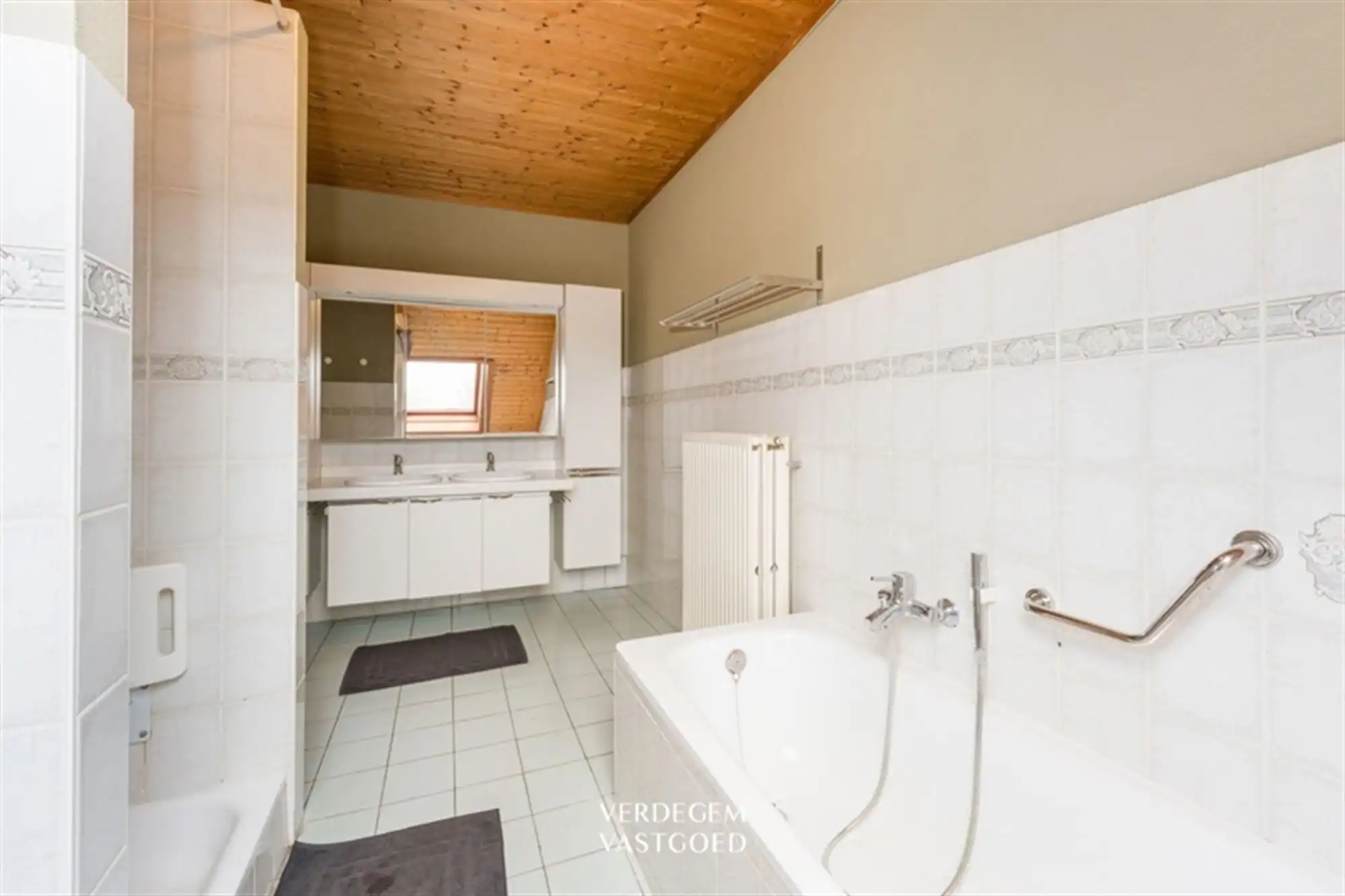 Instapklare woning met 3 slaapkamers en zonnige tuin in gegeerde woonbuurt foto 13