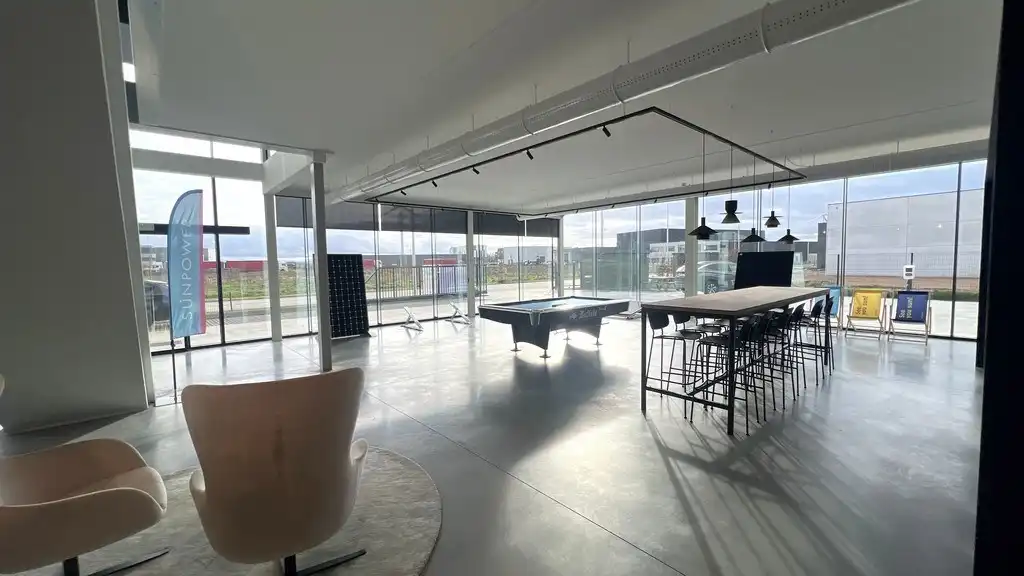 High-end bedrijfsgebouw te huur op bedrijventerrein E17/4 in Lokeren foto 14