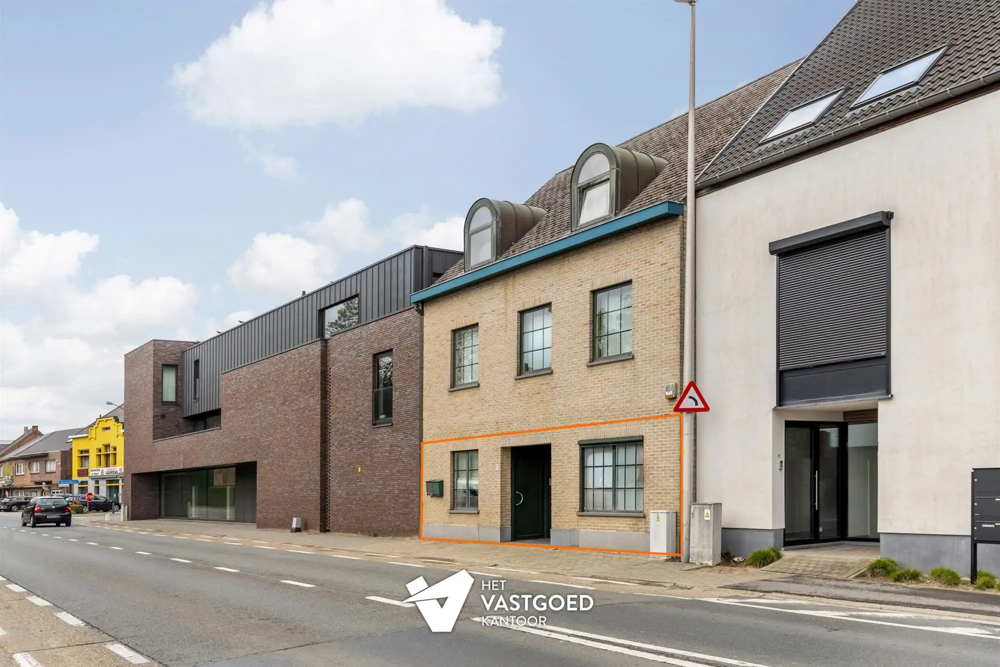 PERFECT ONDERHOUDEN GELIJKVLOERS APPARTEMENT (135M²) MET 2 SLAAPKAMERS + DRESSING EN TERRAS TE LAAKDAL foto 25