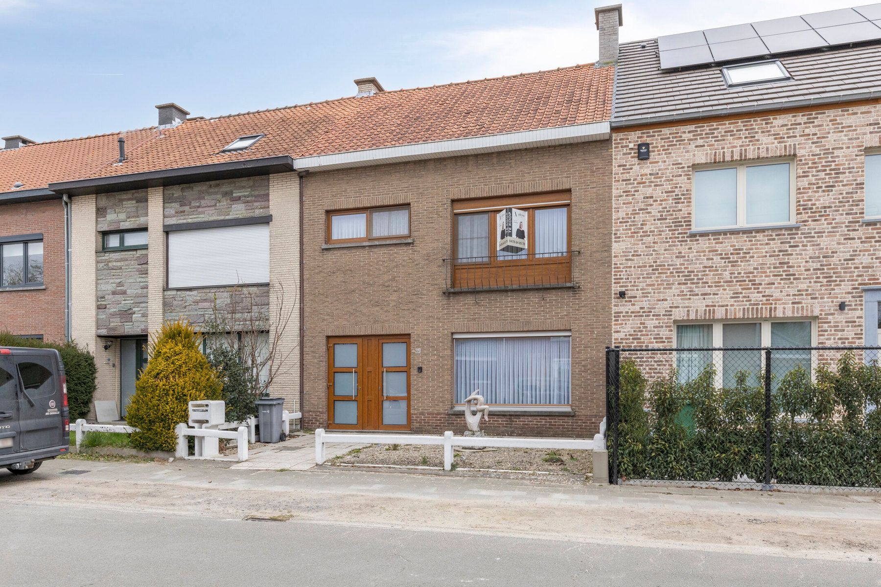 Ruime woning met tuin én garage in hartje Belsele foto 24