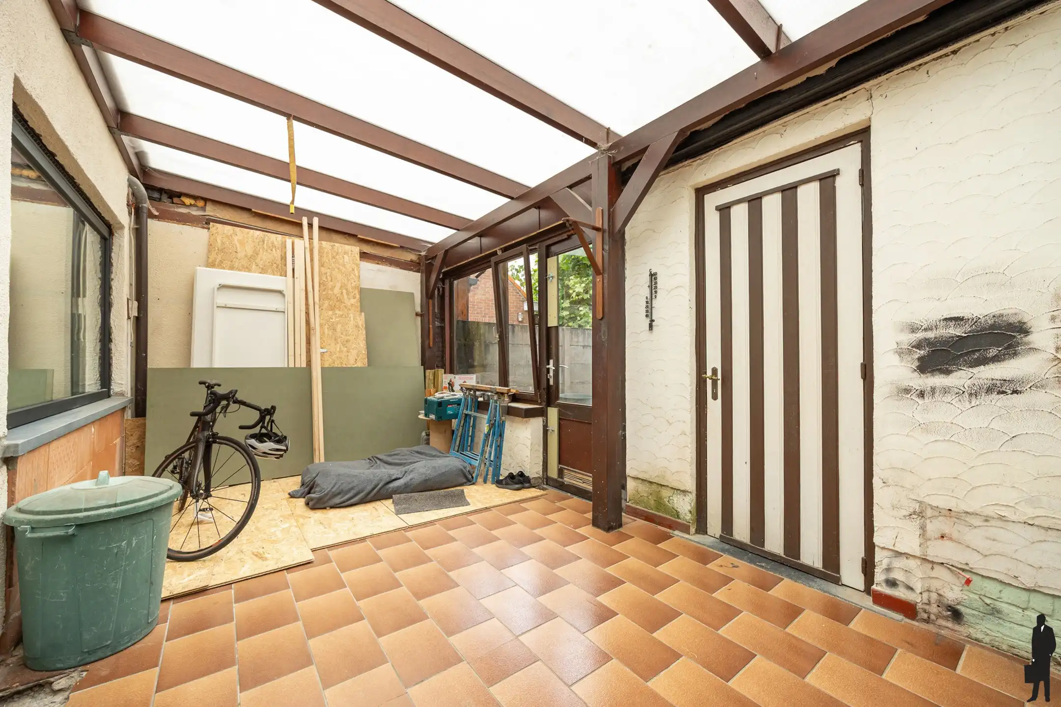 Instapklare woning met zonnige tuin en garage  foto 18