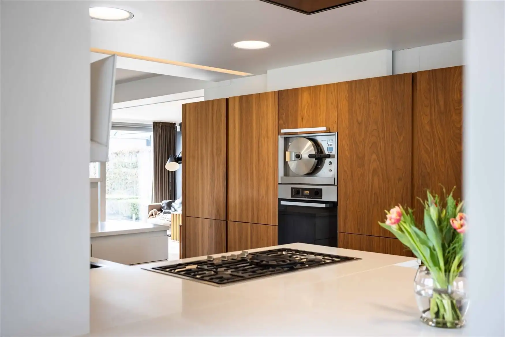 Exclusieve villa met uitzonderlijk open zicht in 'De Bommels'.  foto 12