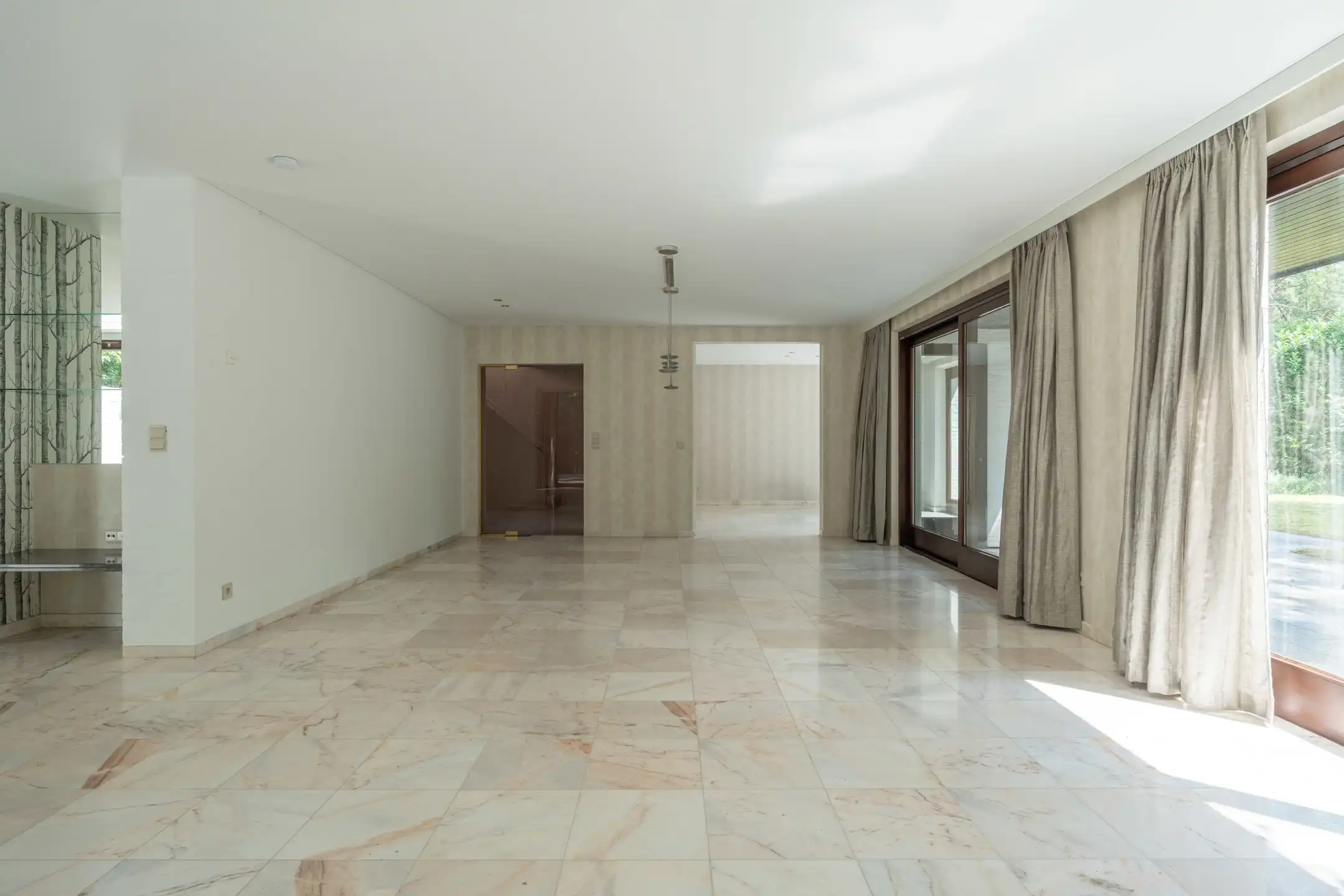 Ruime architectenvilla met 8 slpk's op 1.832 m² te Vosselaar foto 9