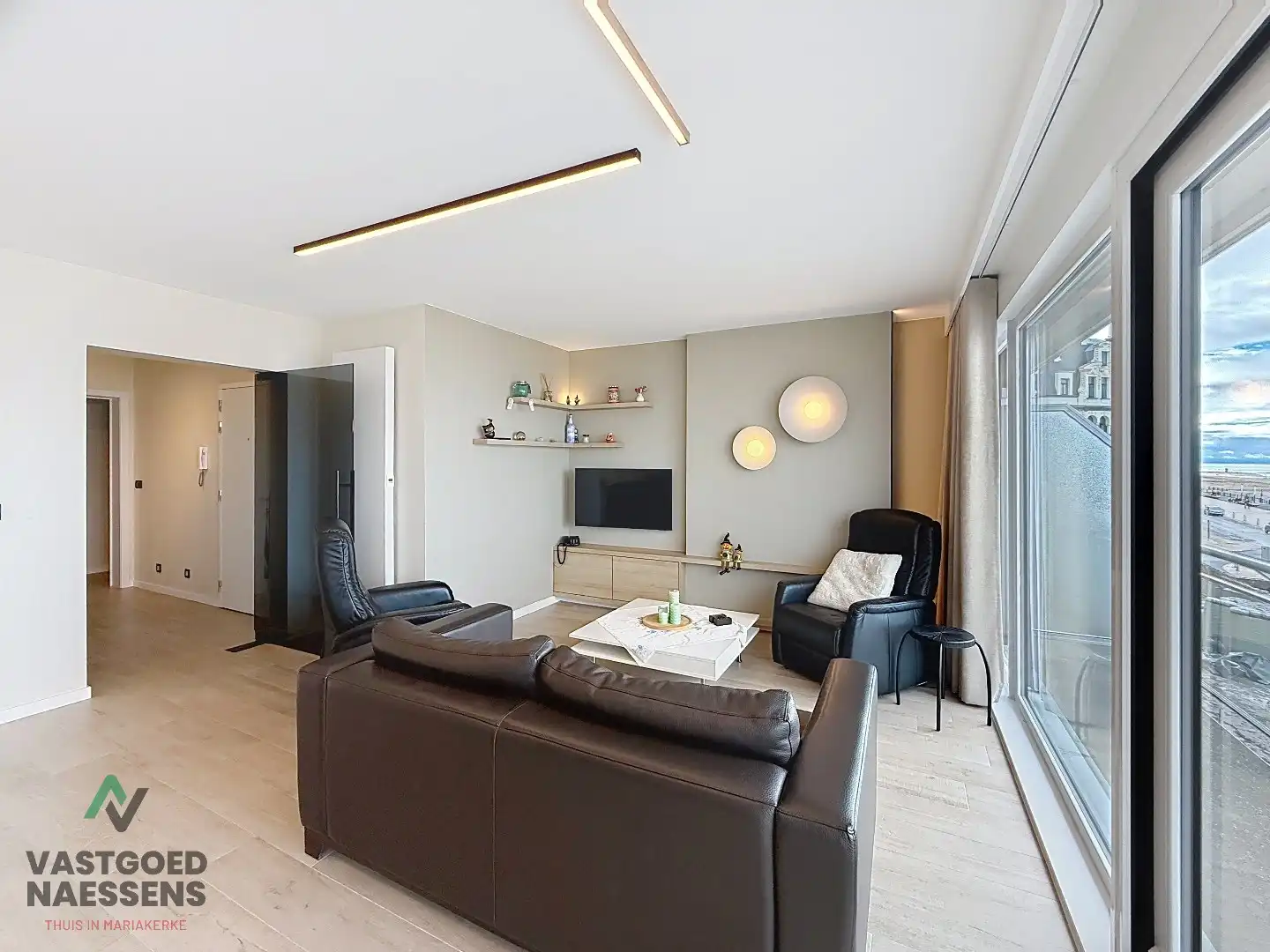 SCHITTEREND VERNIEUWD 3 SLPK APP MET ZICHT OP ZEE EN TERRAS foto 8