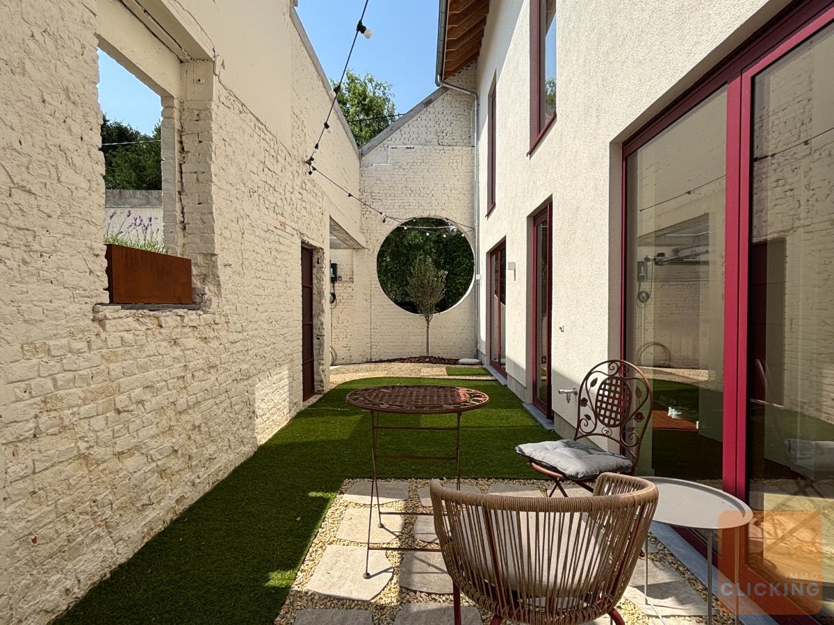 Slim wonen in stijl: volledig gerenoveerde woning in het groene Borchtlombeek foto 6