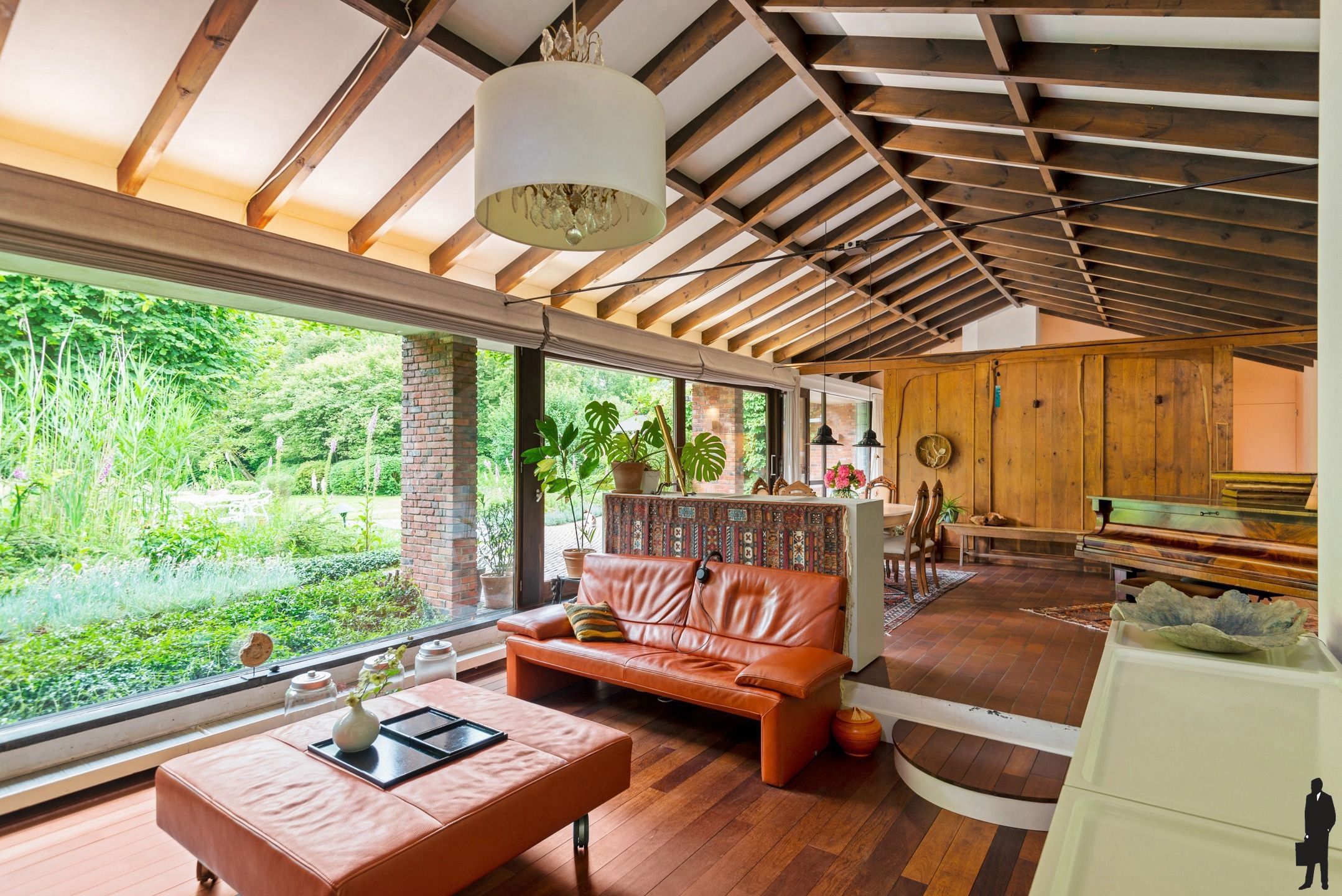 Uiterst charmante architectenwoning op toplocatie (Boshoek) foto 6