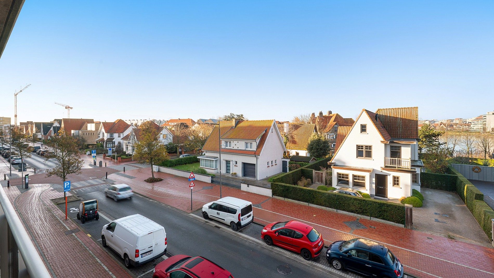 Mooi gelegen appartement met een panoramisch open zicht foto 9